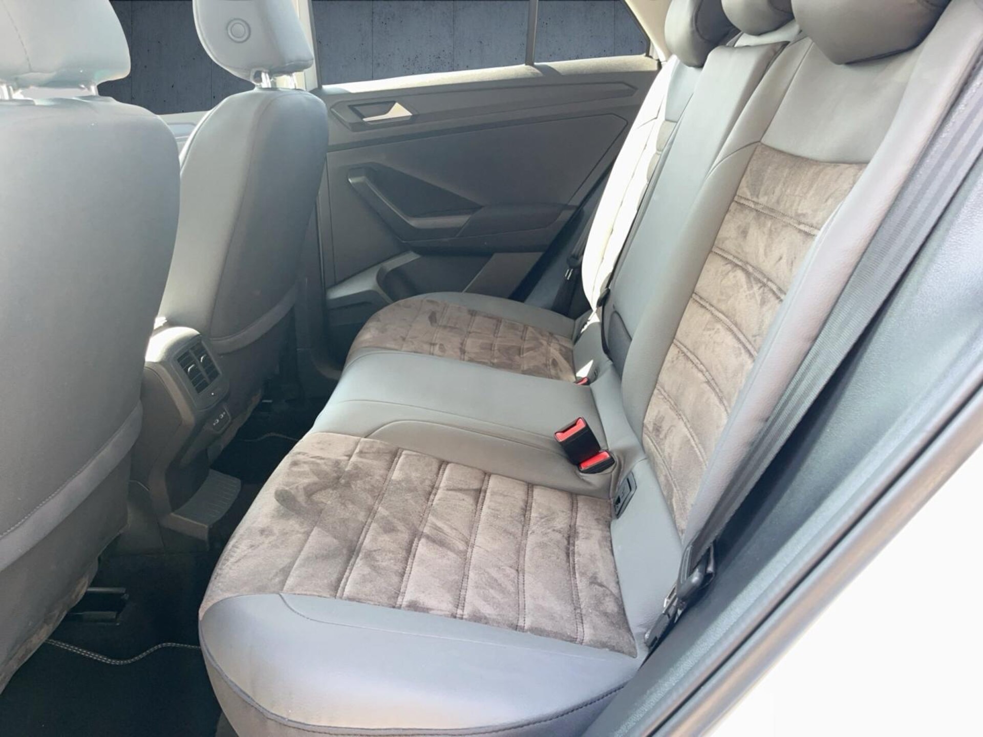 Volkswagen T-Roc United