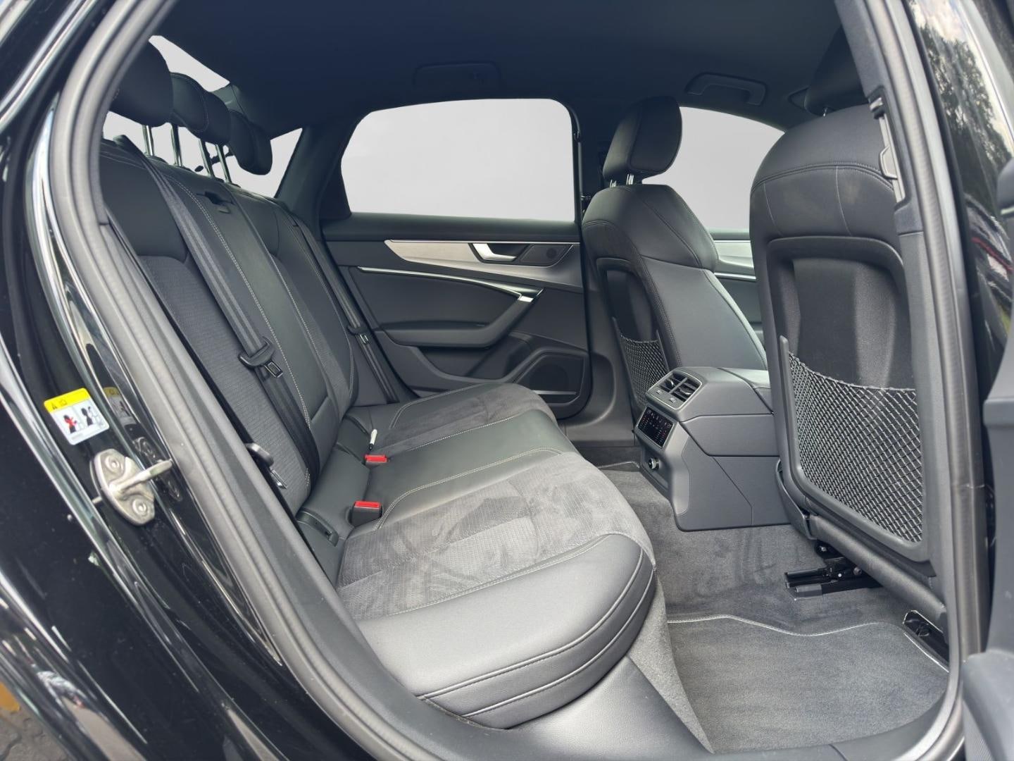 Bild über Audi S6 Limousine TDI quattro tiptronic - für weitere Informationen kontaktieren Sie den Audi Partner