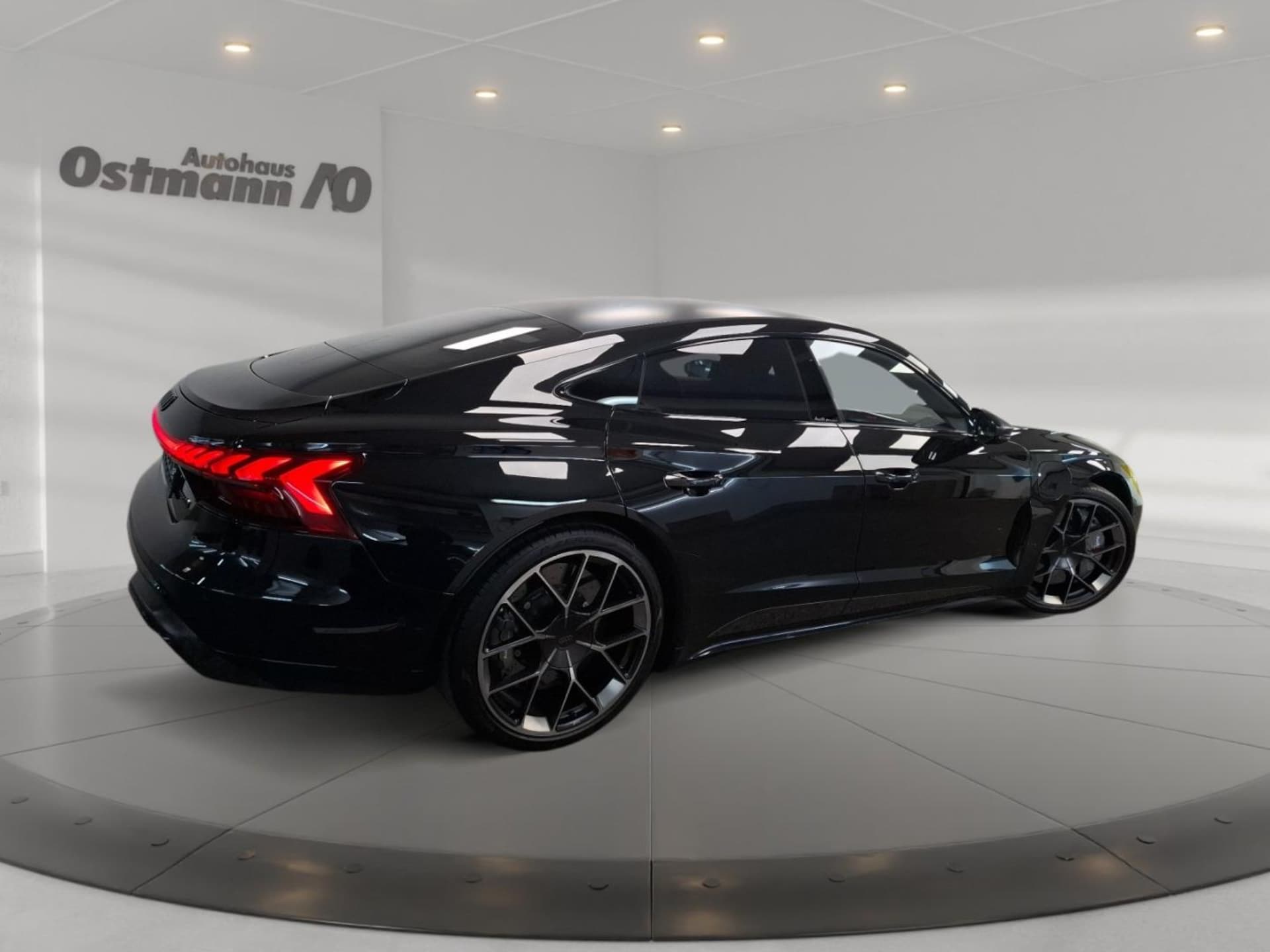 Audi RS e-tron GT performance