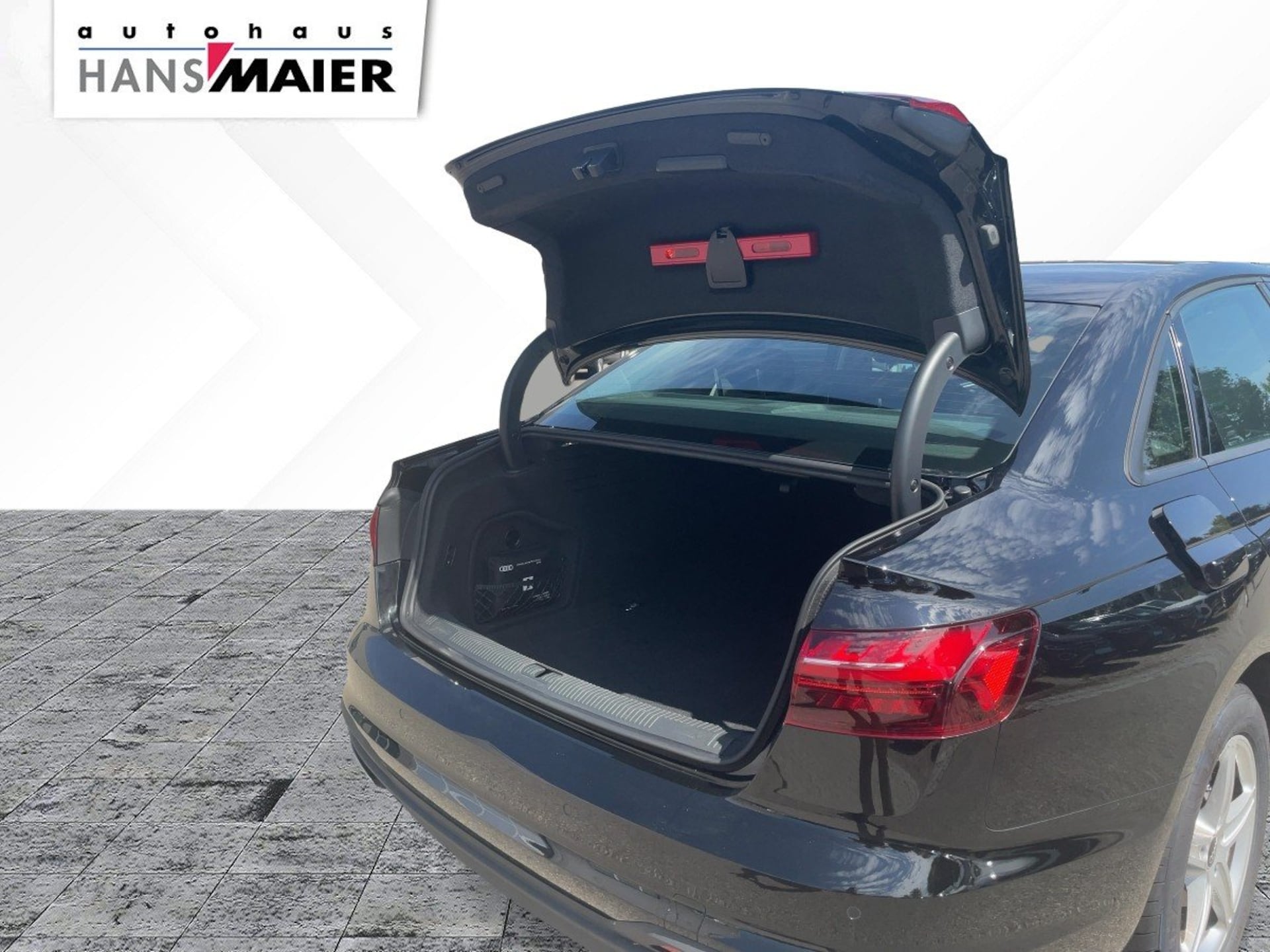 Audi A4 Limousine