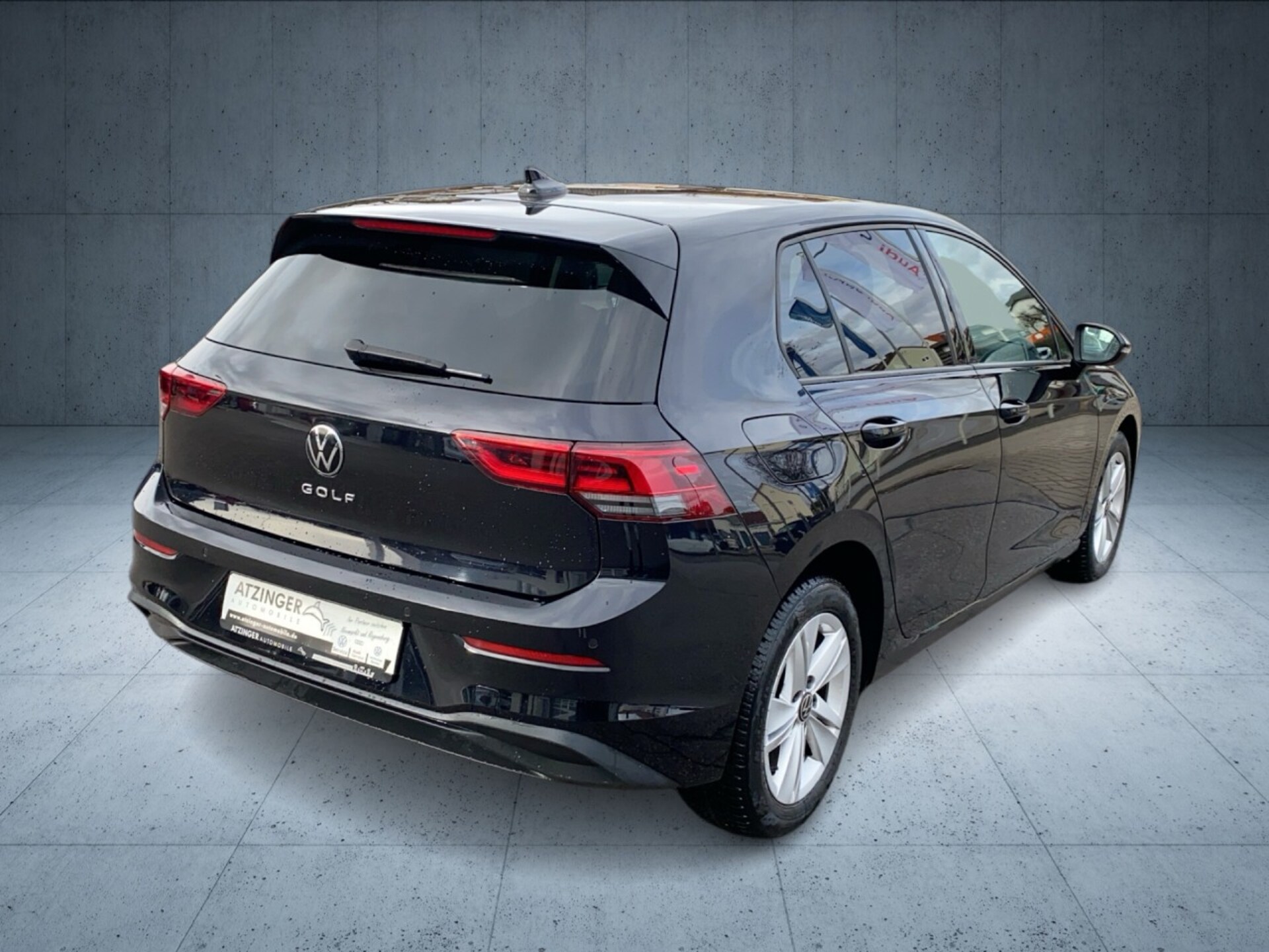 Volkswagen Golf Life