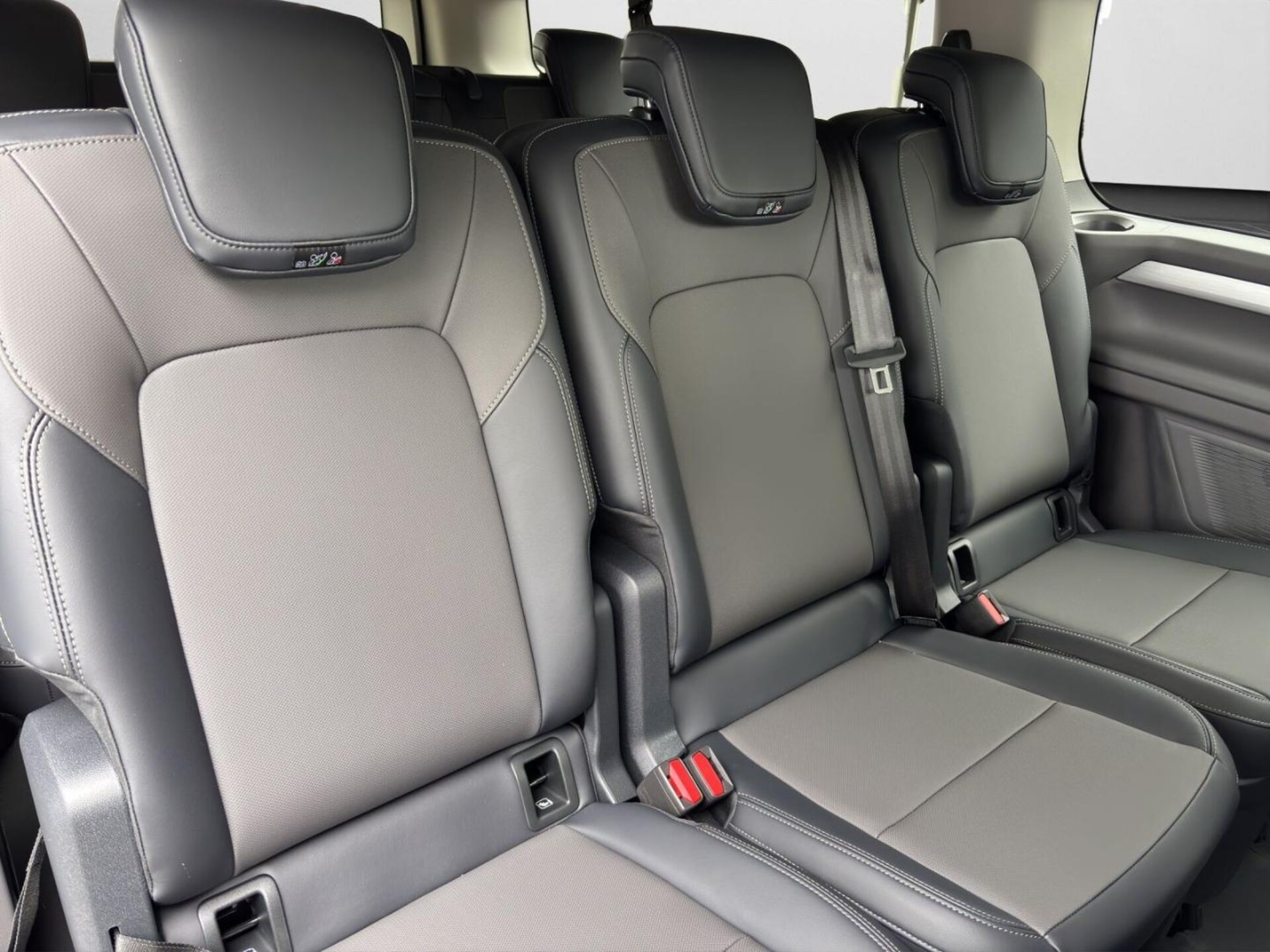 Volkswagen Caravelle langer Radstand Life