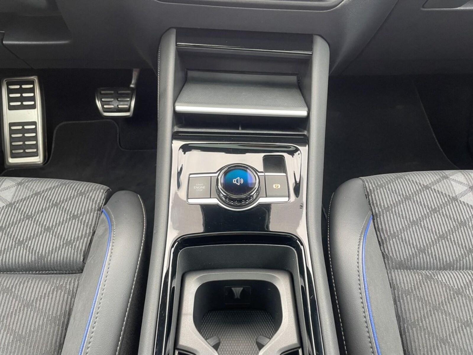 Volkswagen Tiguan – Bild 9