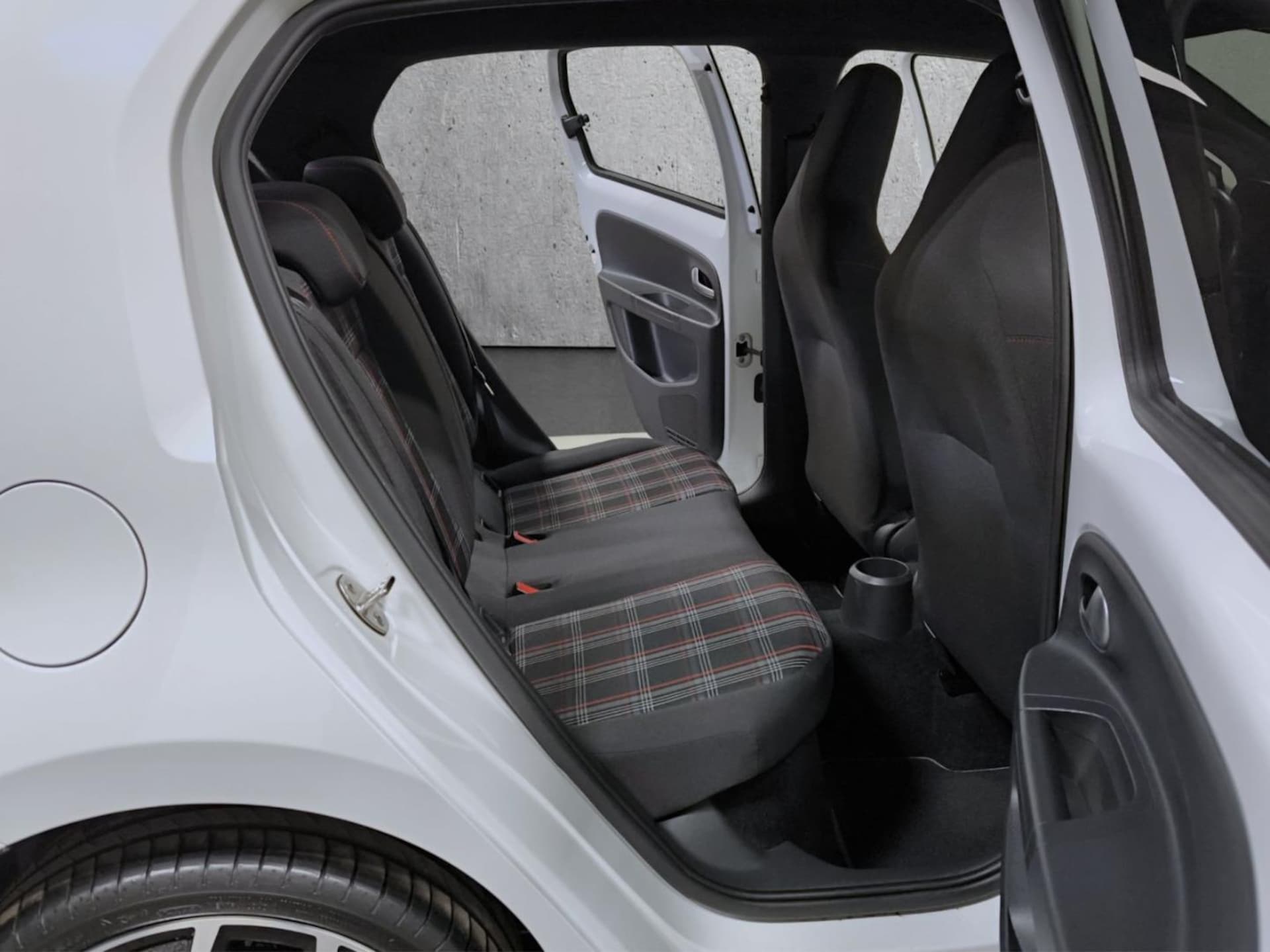 Volkswagen up! GTI