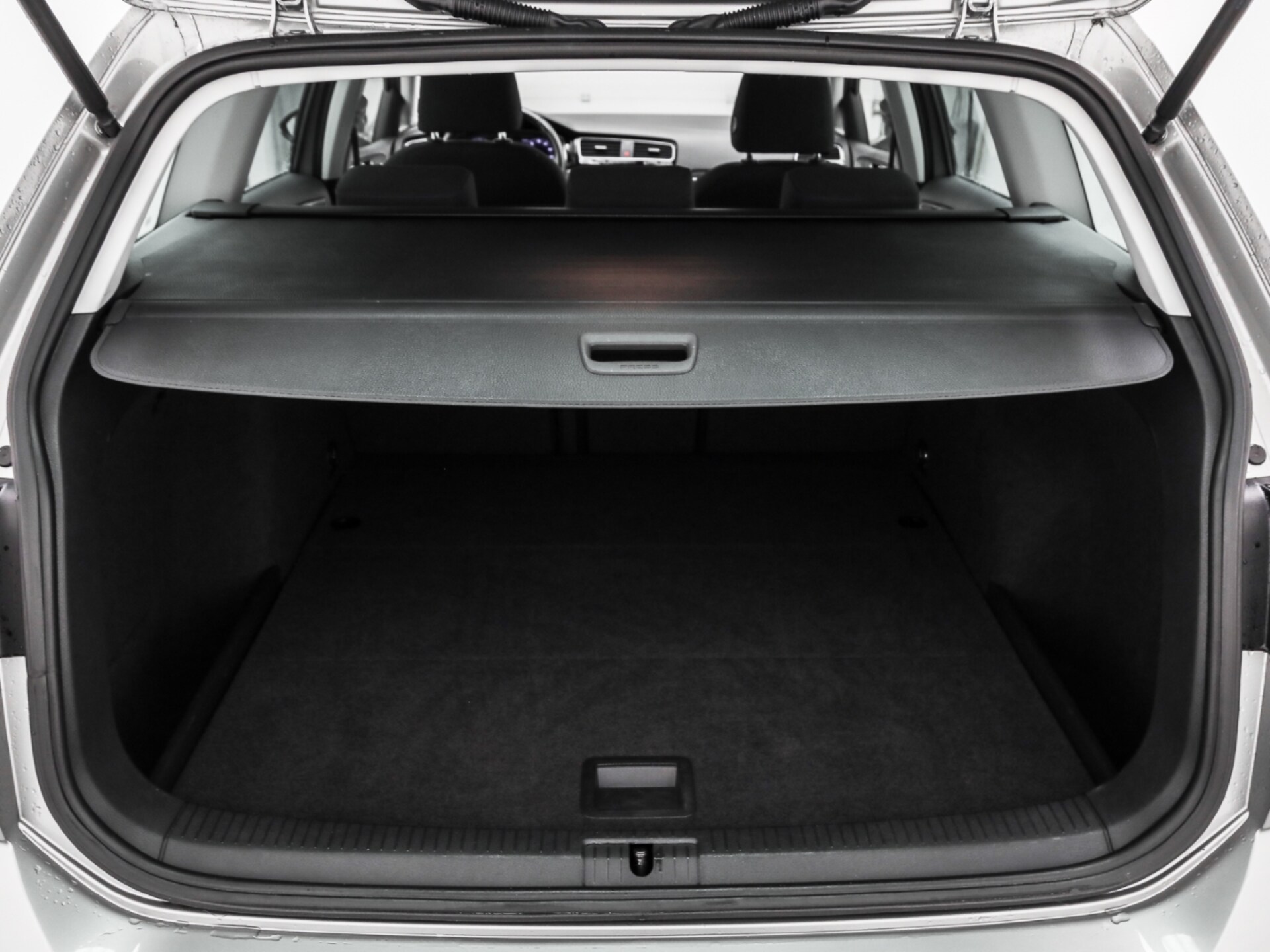 Volkswagen Golf Variant United