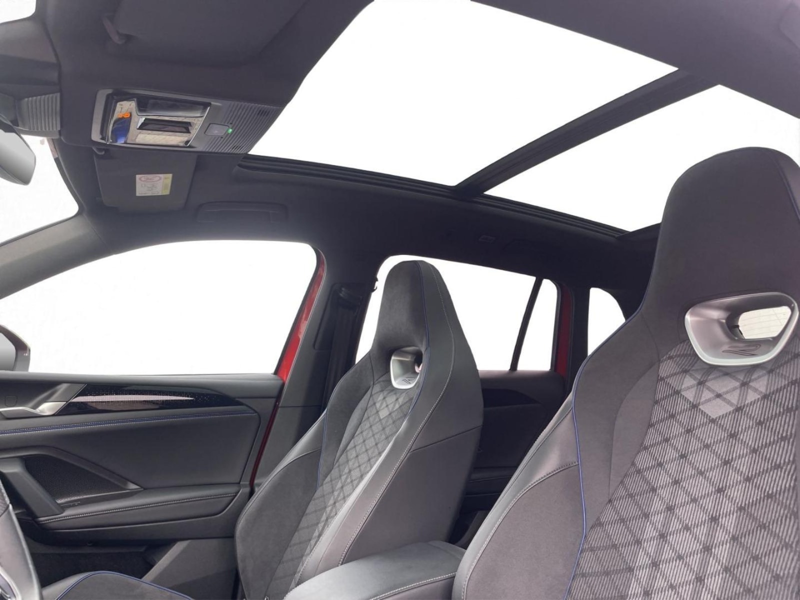 Volkswagen Tiguan – Bild 13