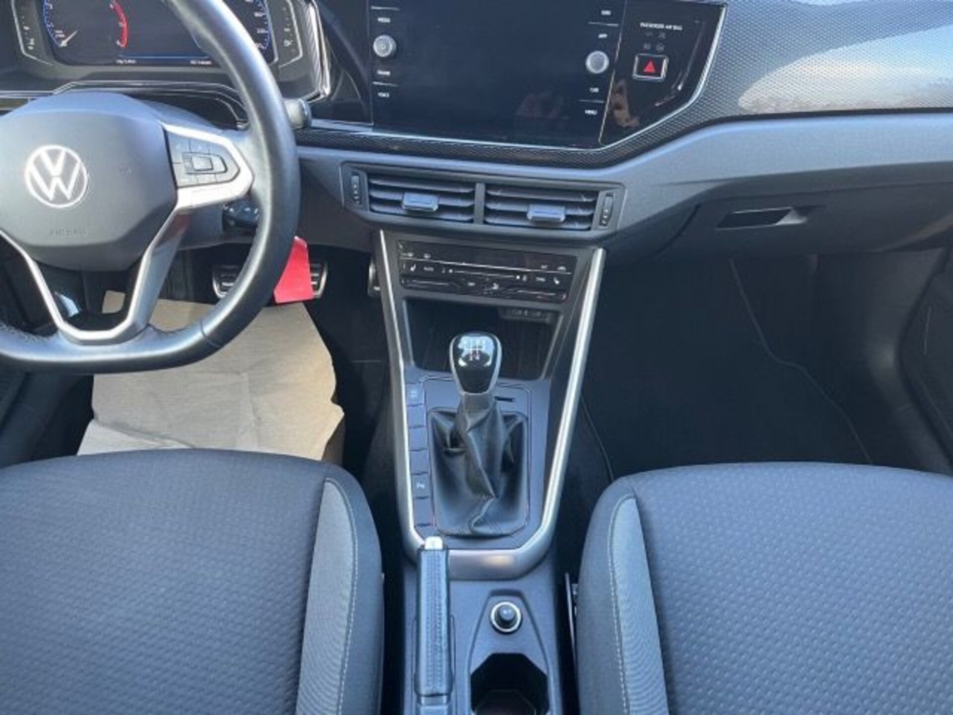 Volkswagen Polo Active