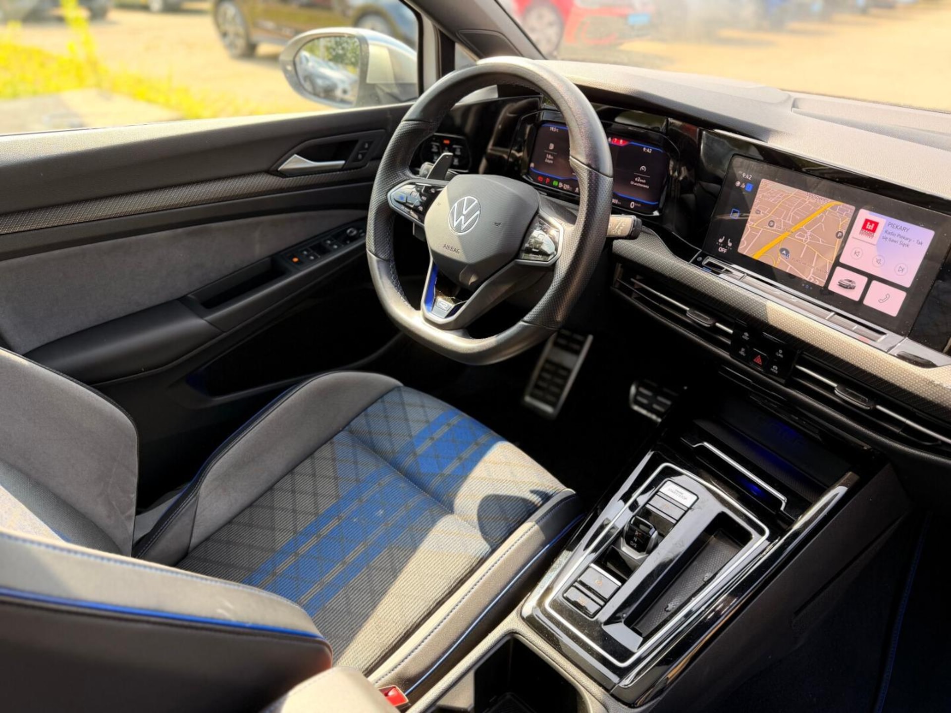 Volkswagen Golf R