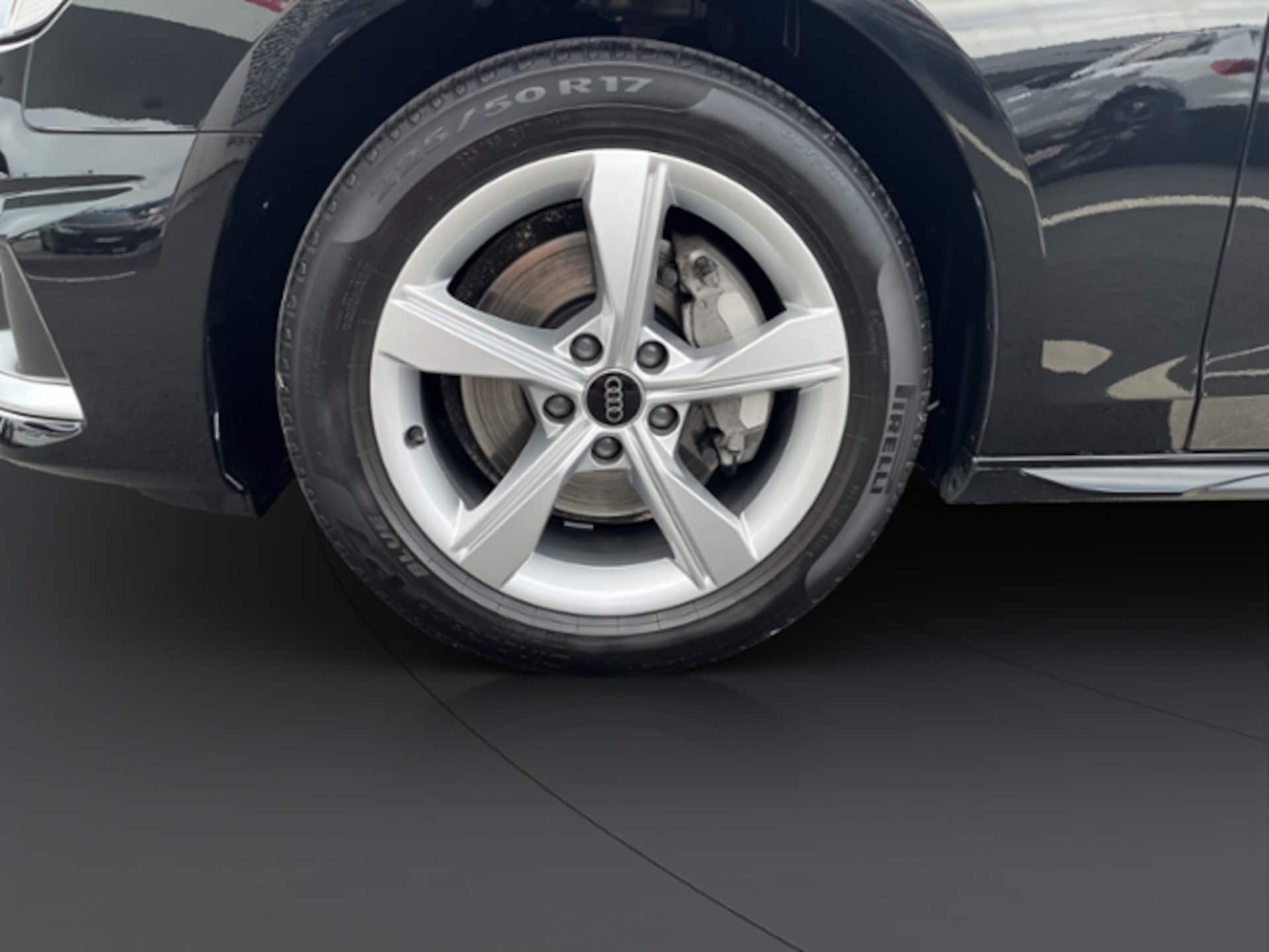 Audi A4 Avant Advanced