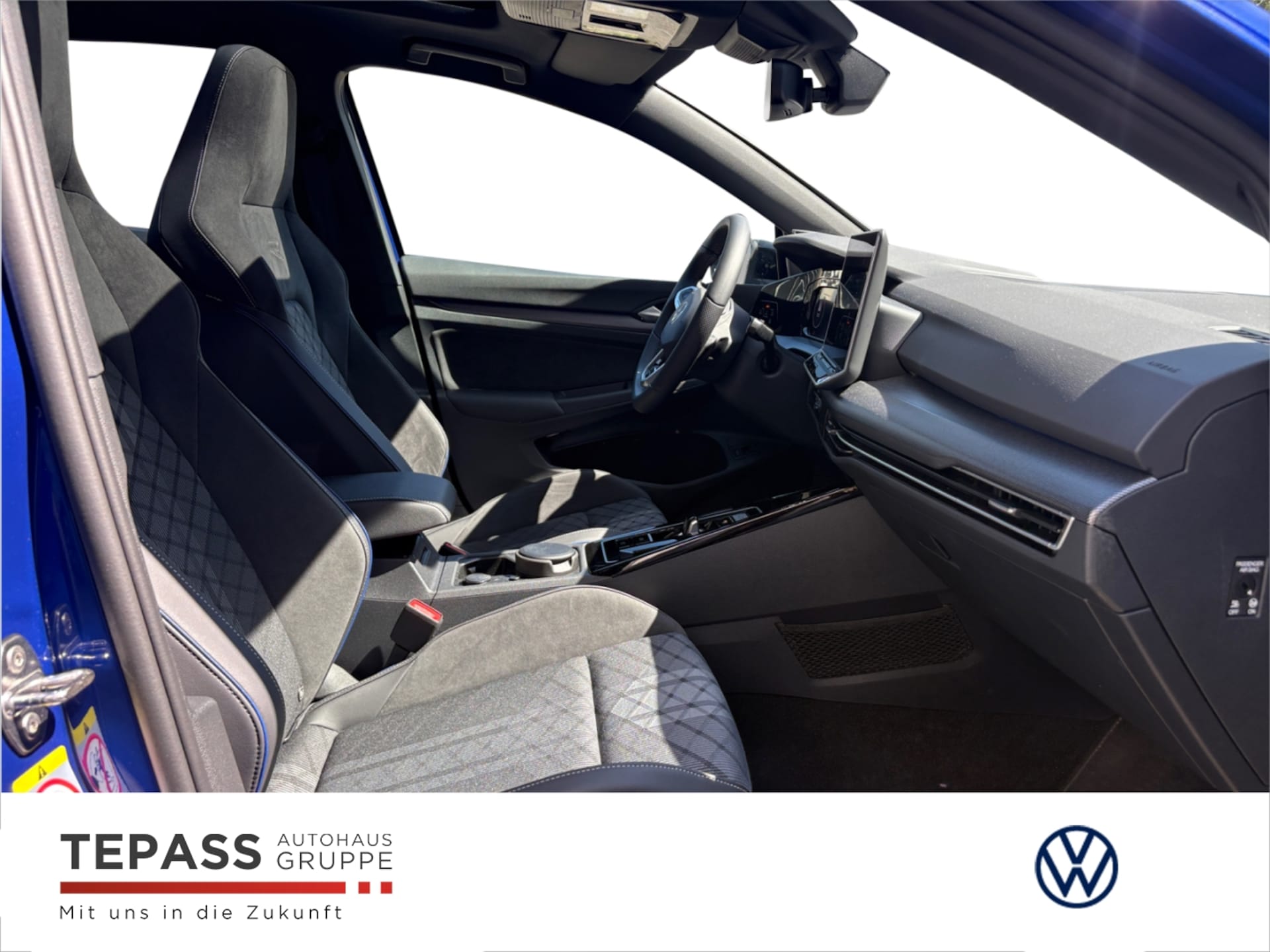 Volkswagen Golf Variant R-Line