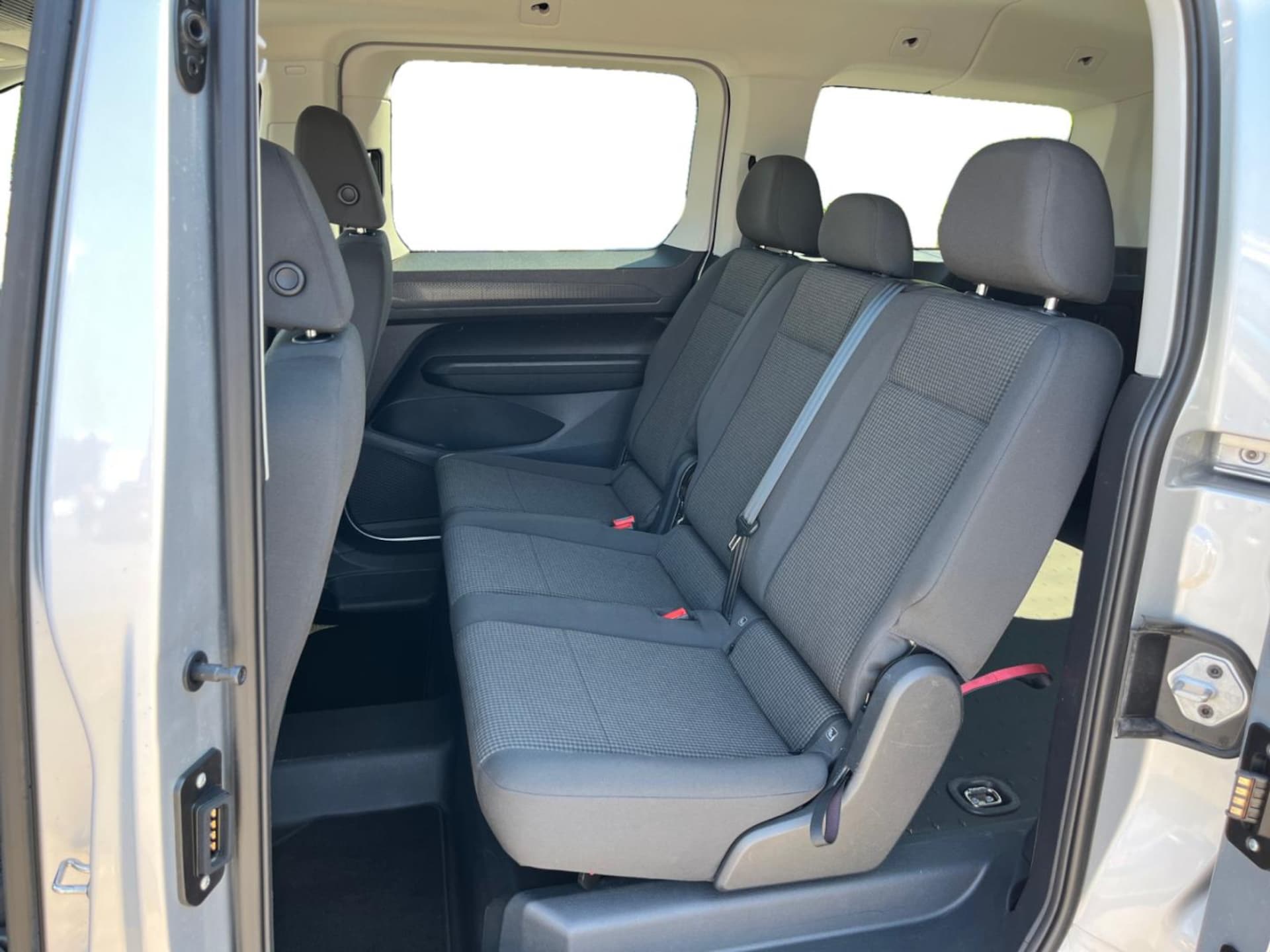 Volkswagen Caddy Maxi Kombi Basis-Modell
