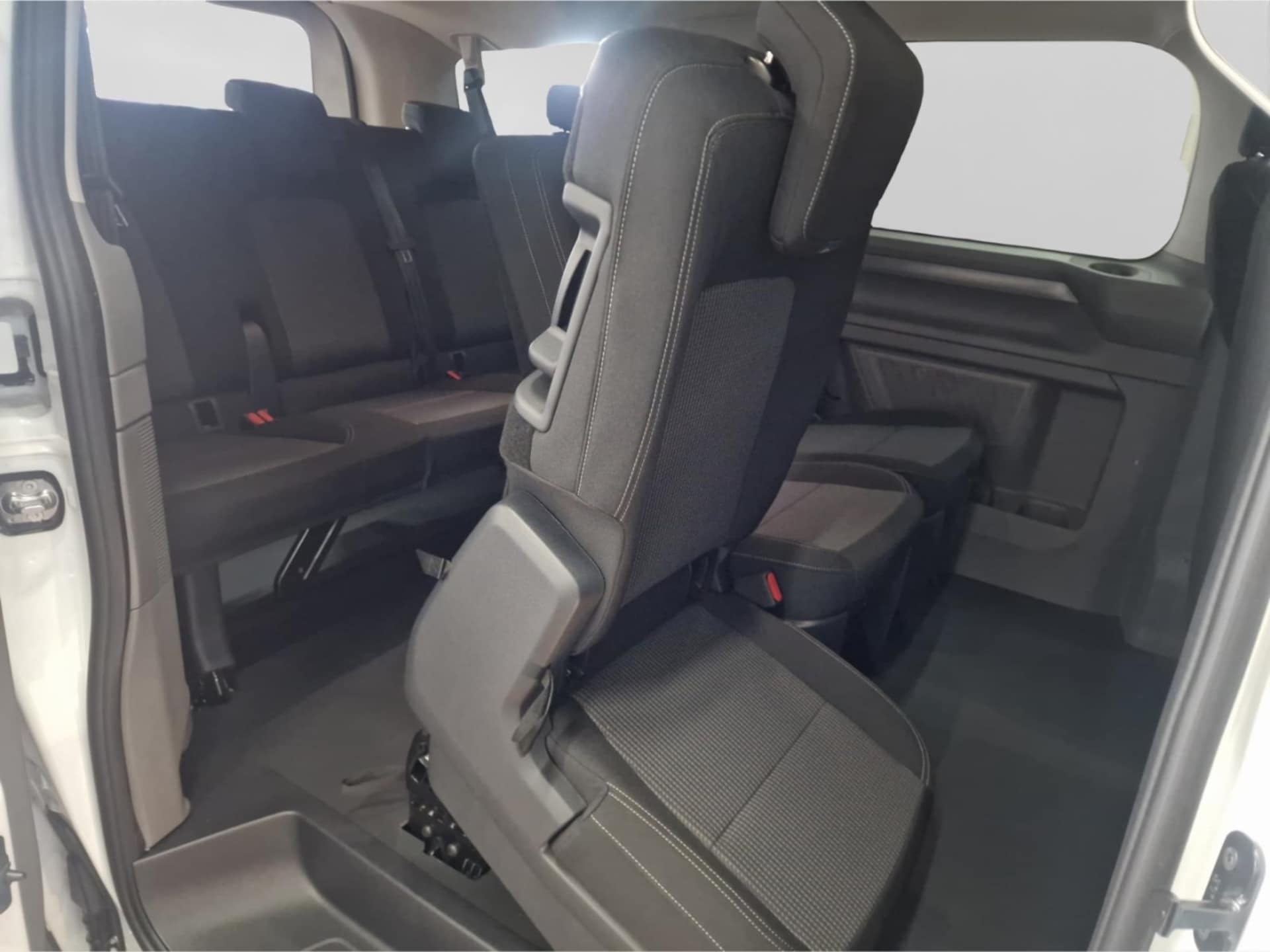Volkswagen e-Caravelle