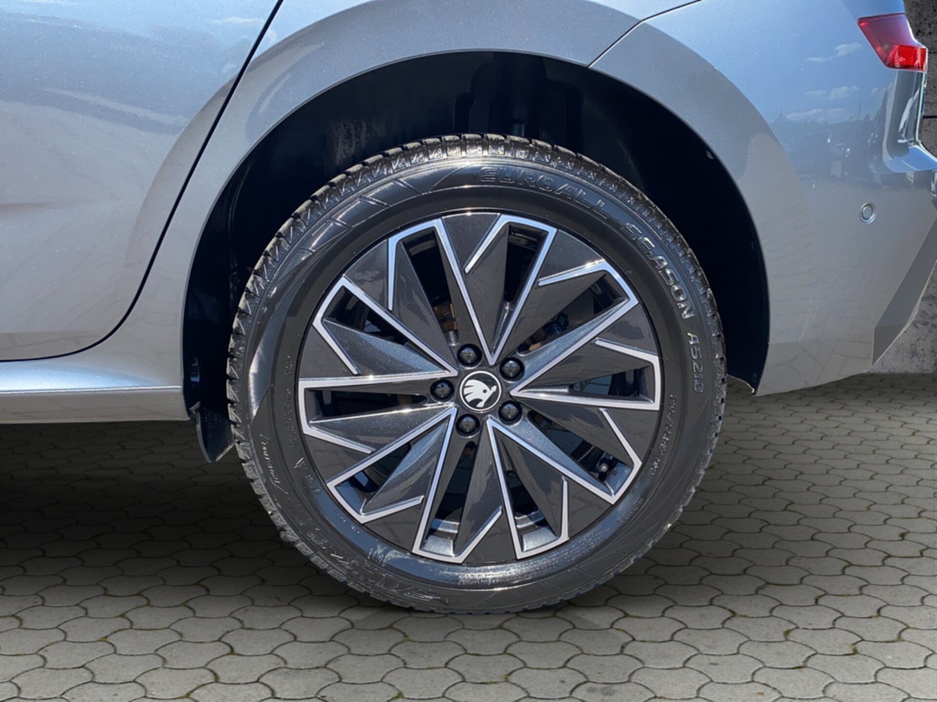 Skoda Kamiq Tour