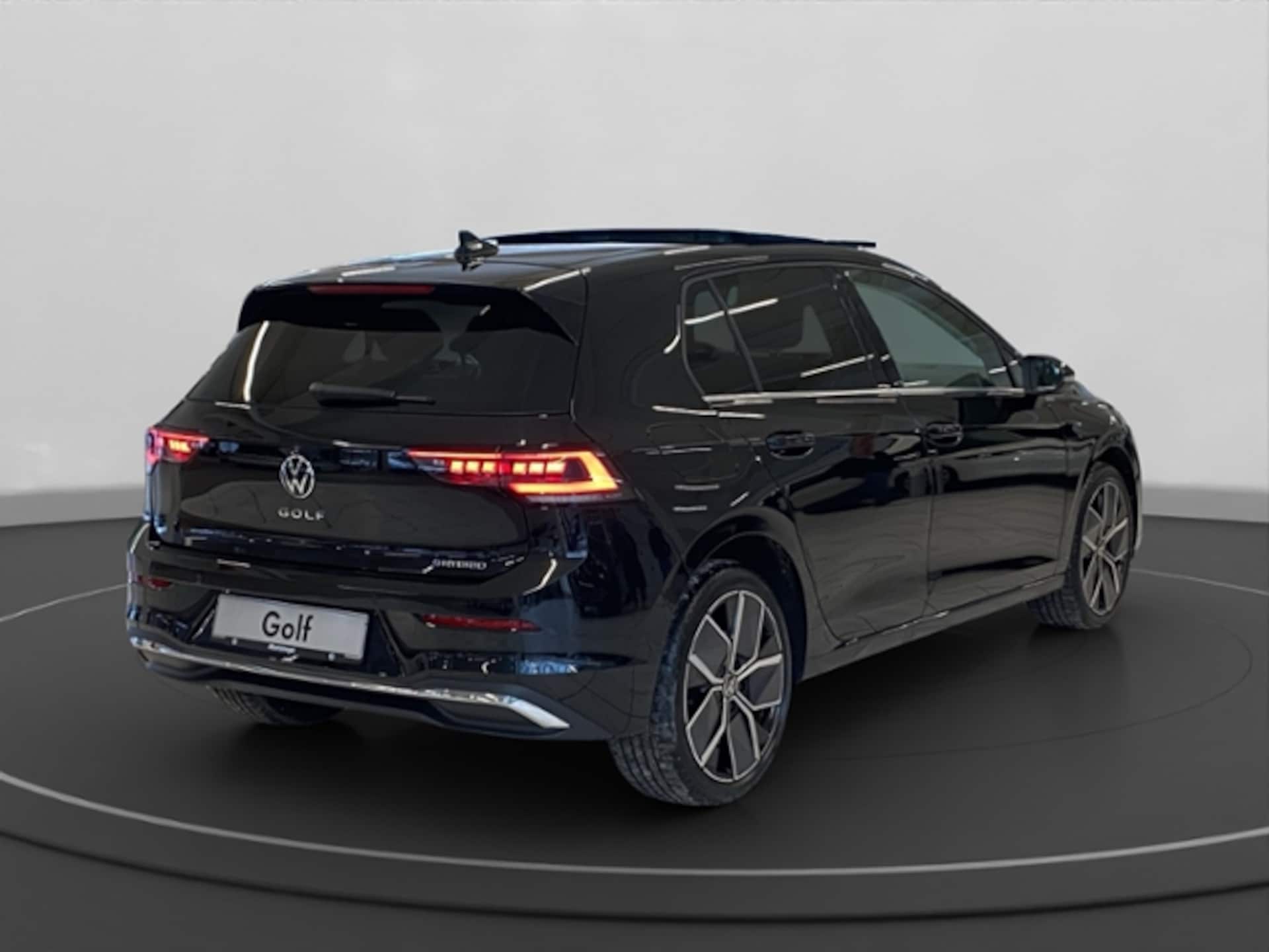 Volkswagen Golf Style