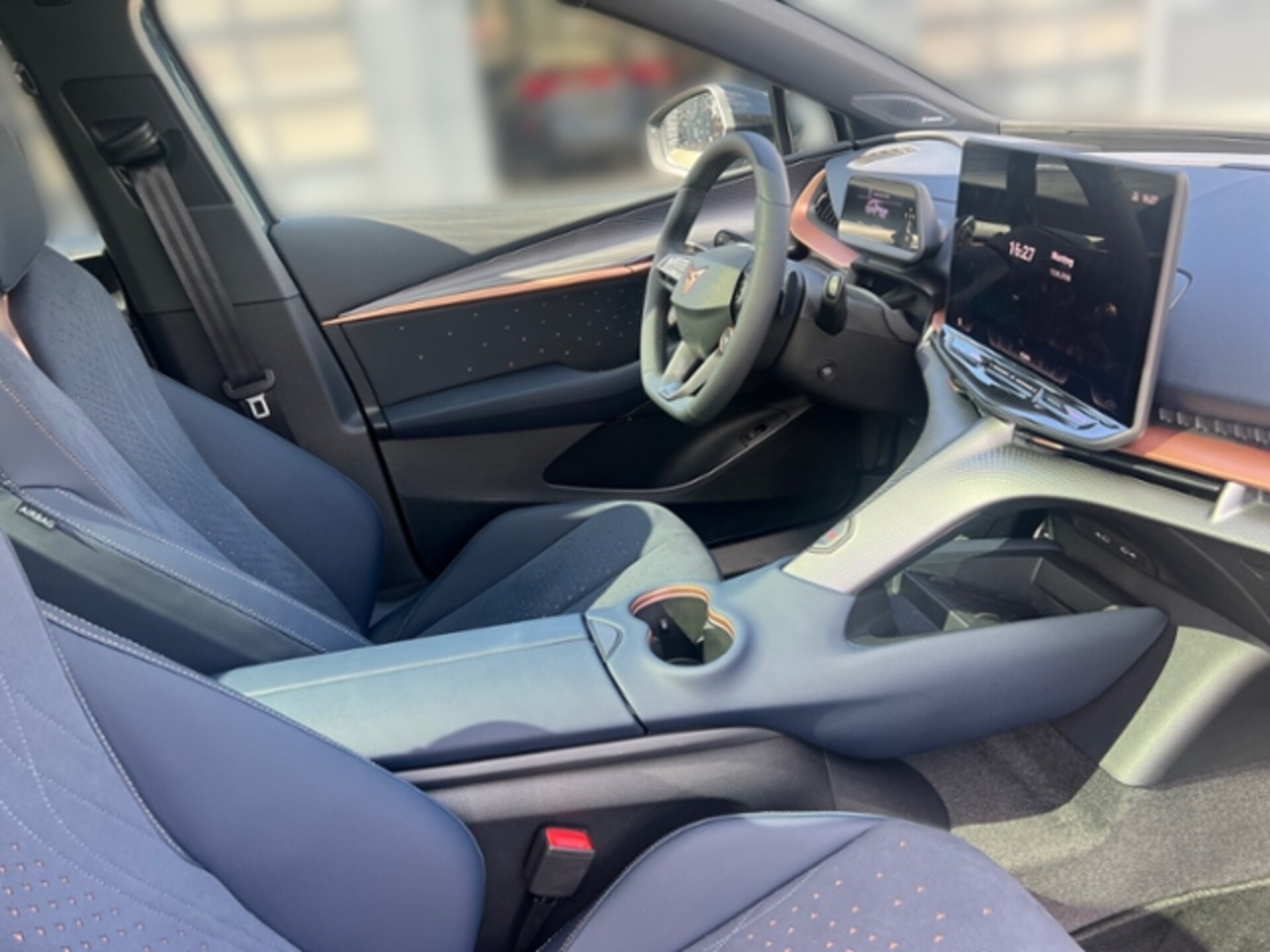 CUPRA Tavascan VZ