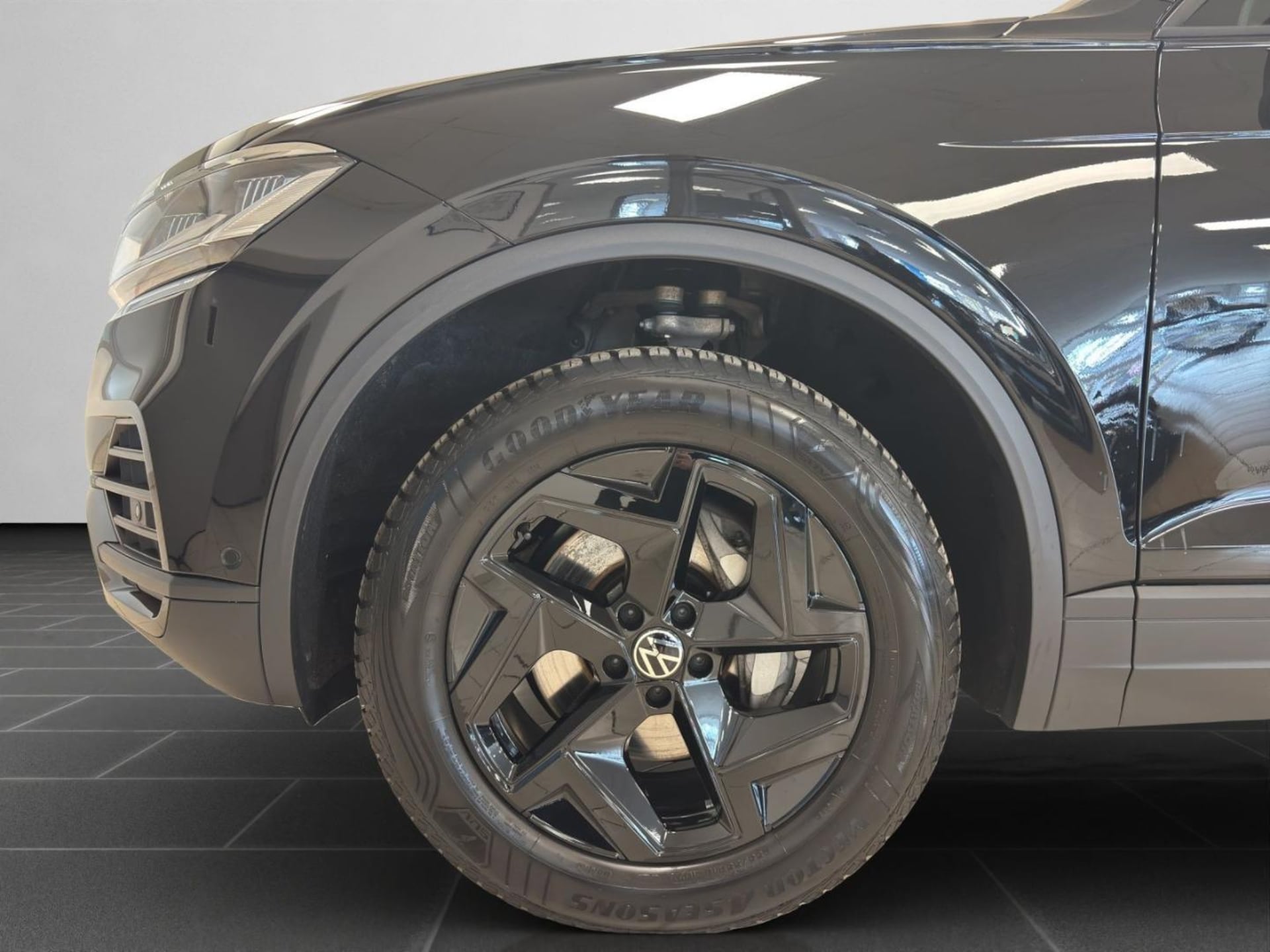 Volkswagen Touareg Basis-Modell
