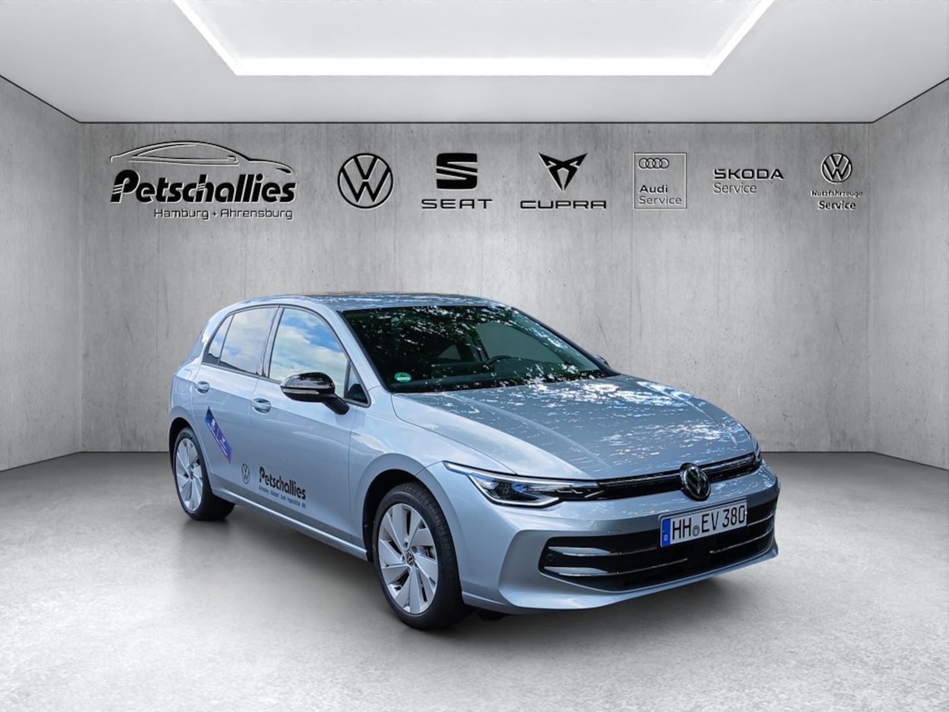Volkswagen Golf Life