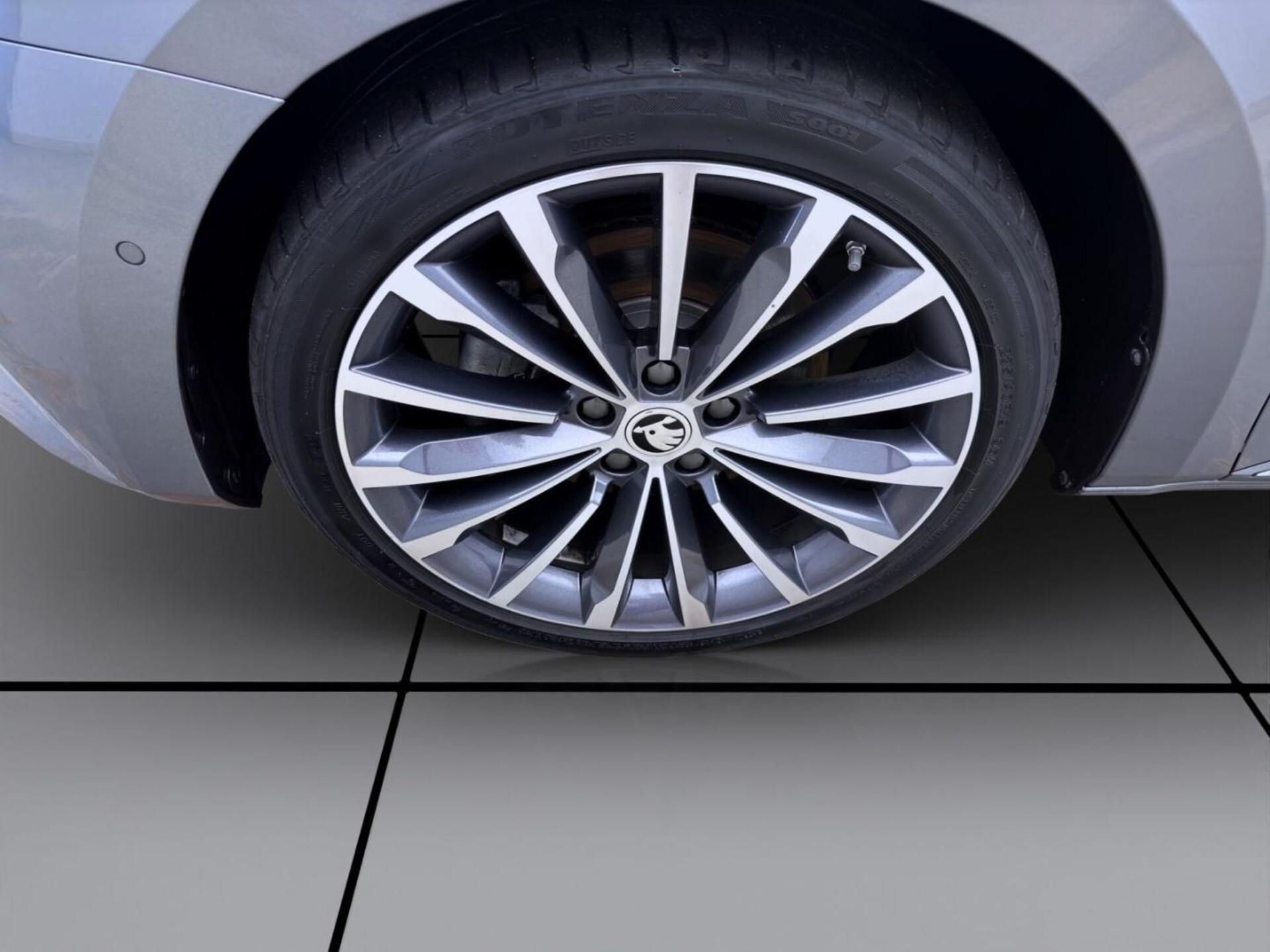 Skoda Superb Combi Laurin & Klement
