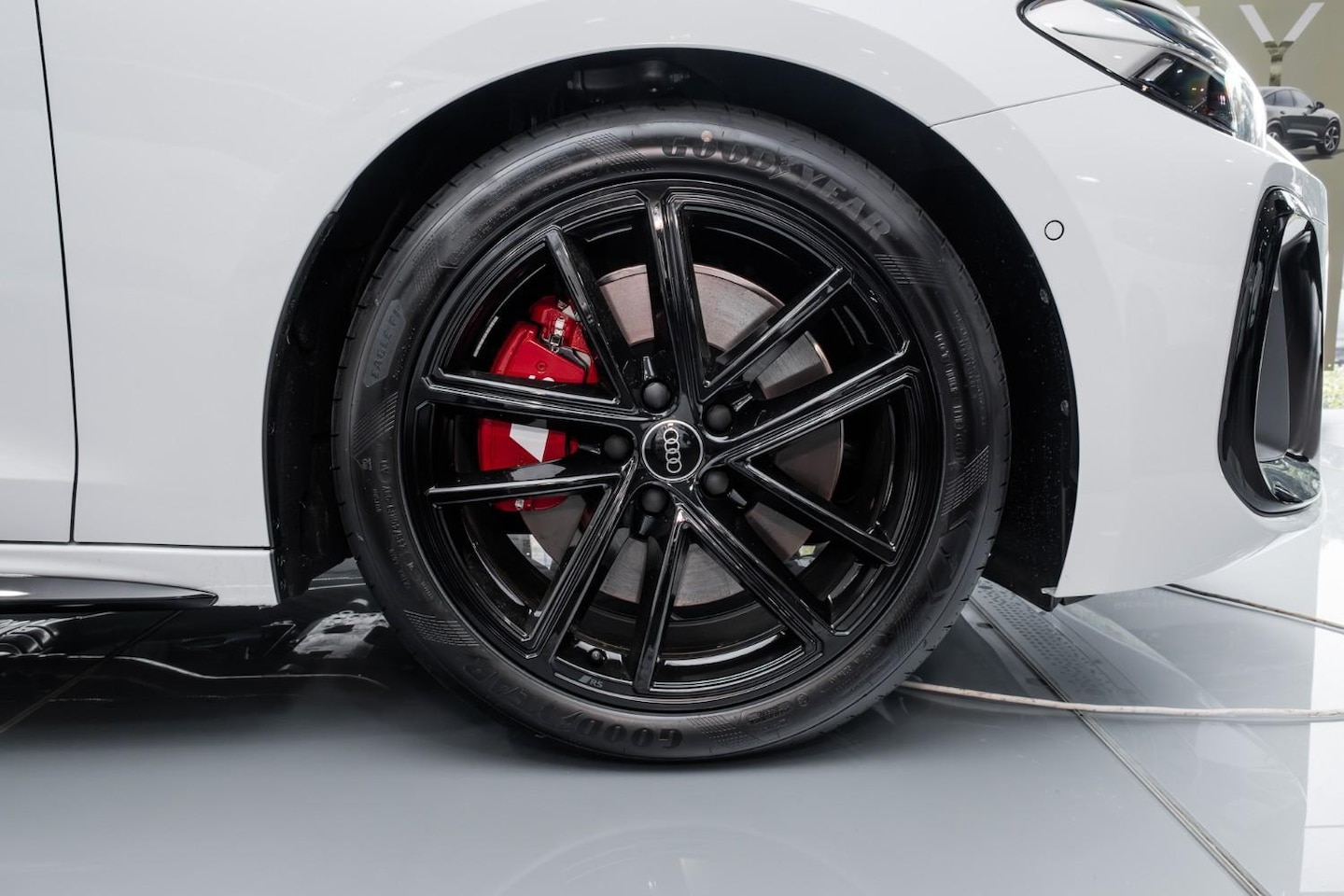 Image about Audi S5 Sedan TFSI quattro 270 kW S tronic