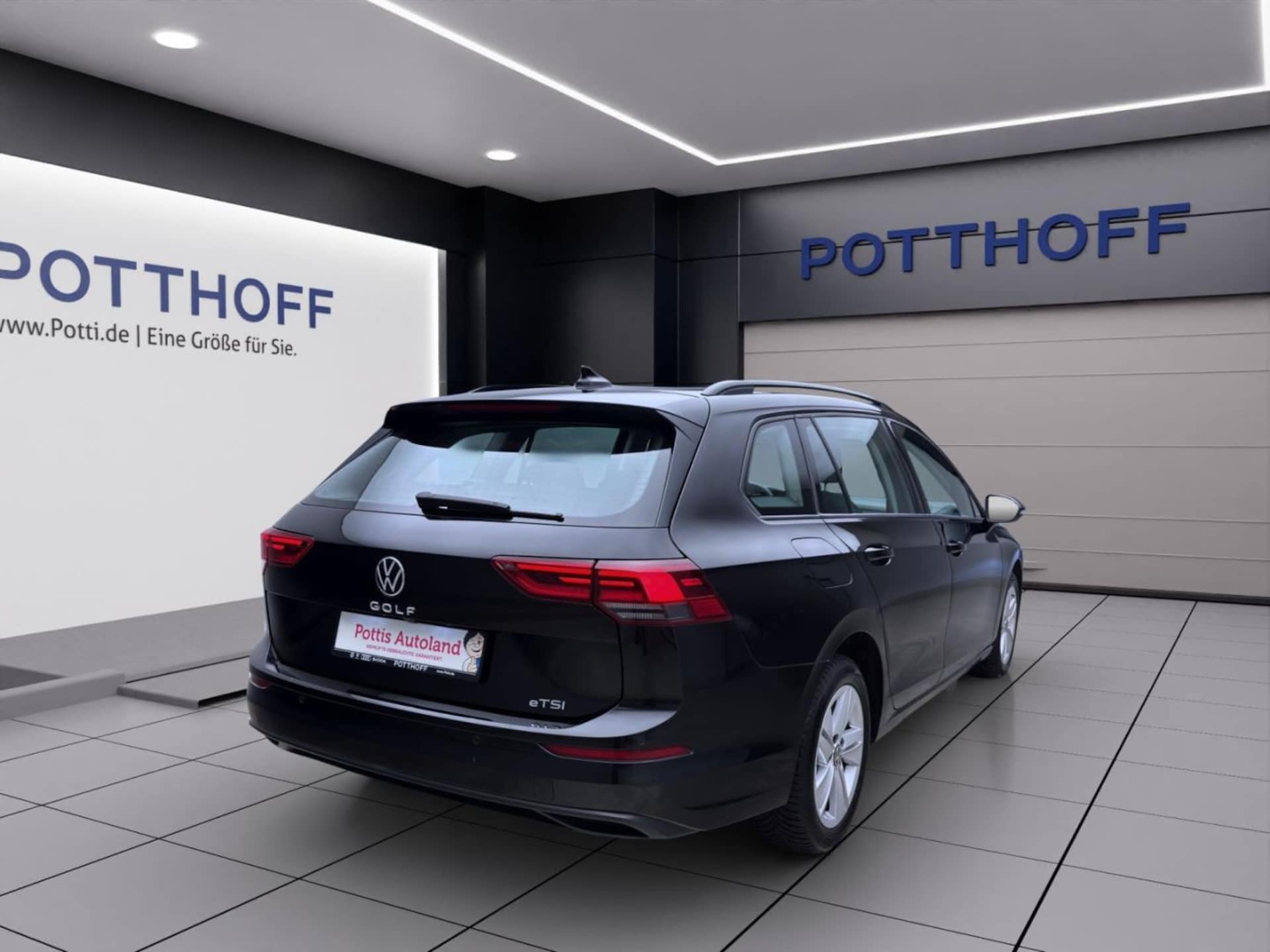 Volkswagen Golf Variant Life