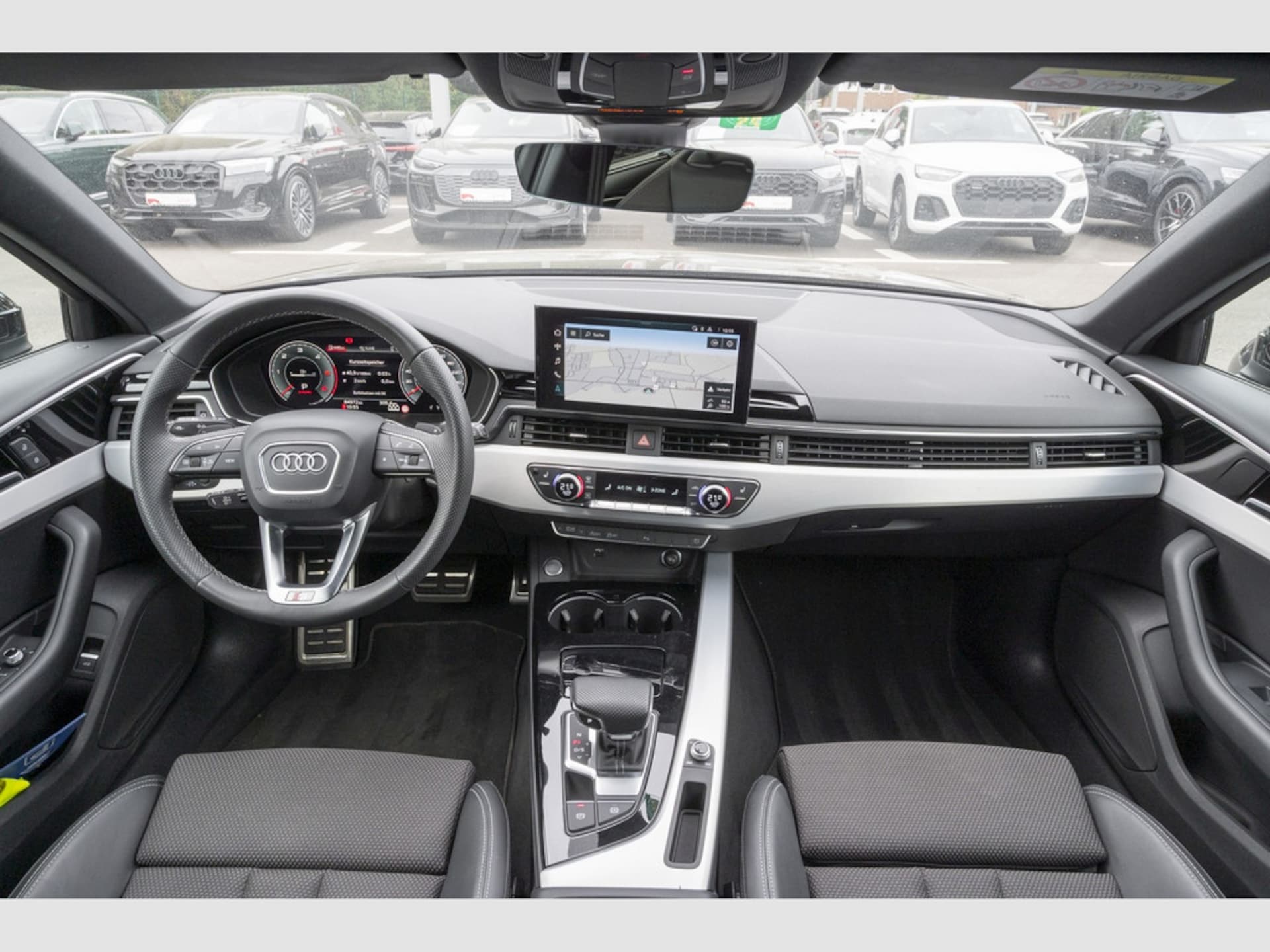Audi A4 Avant S line