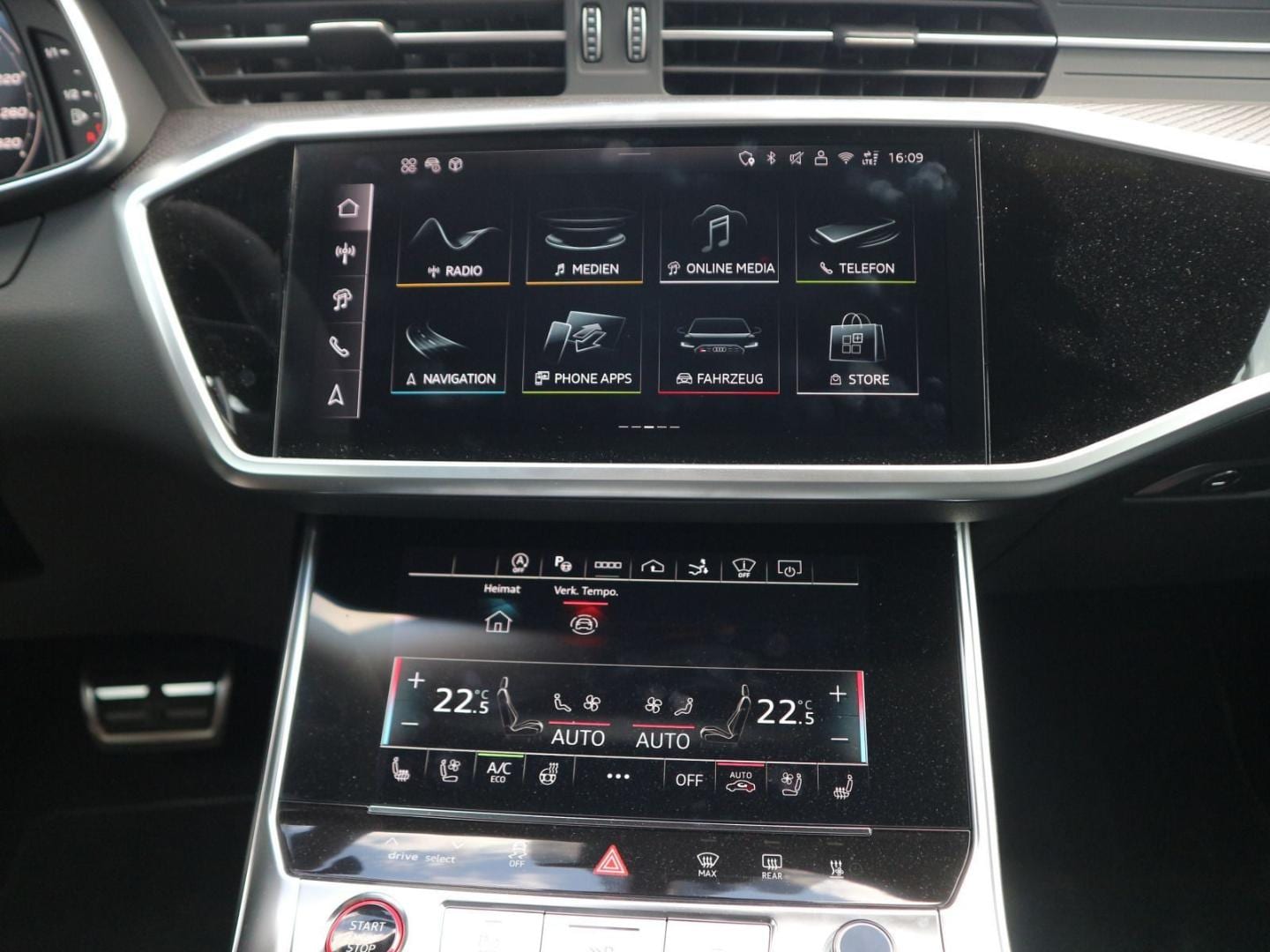 Image about Audi RS 7 Sportback quattro tiptronic