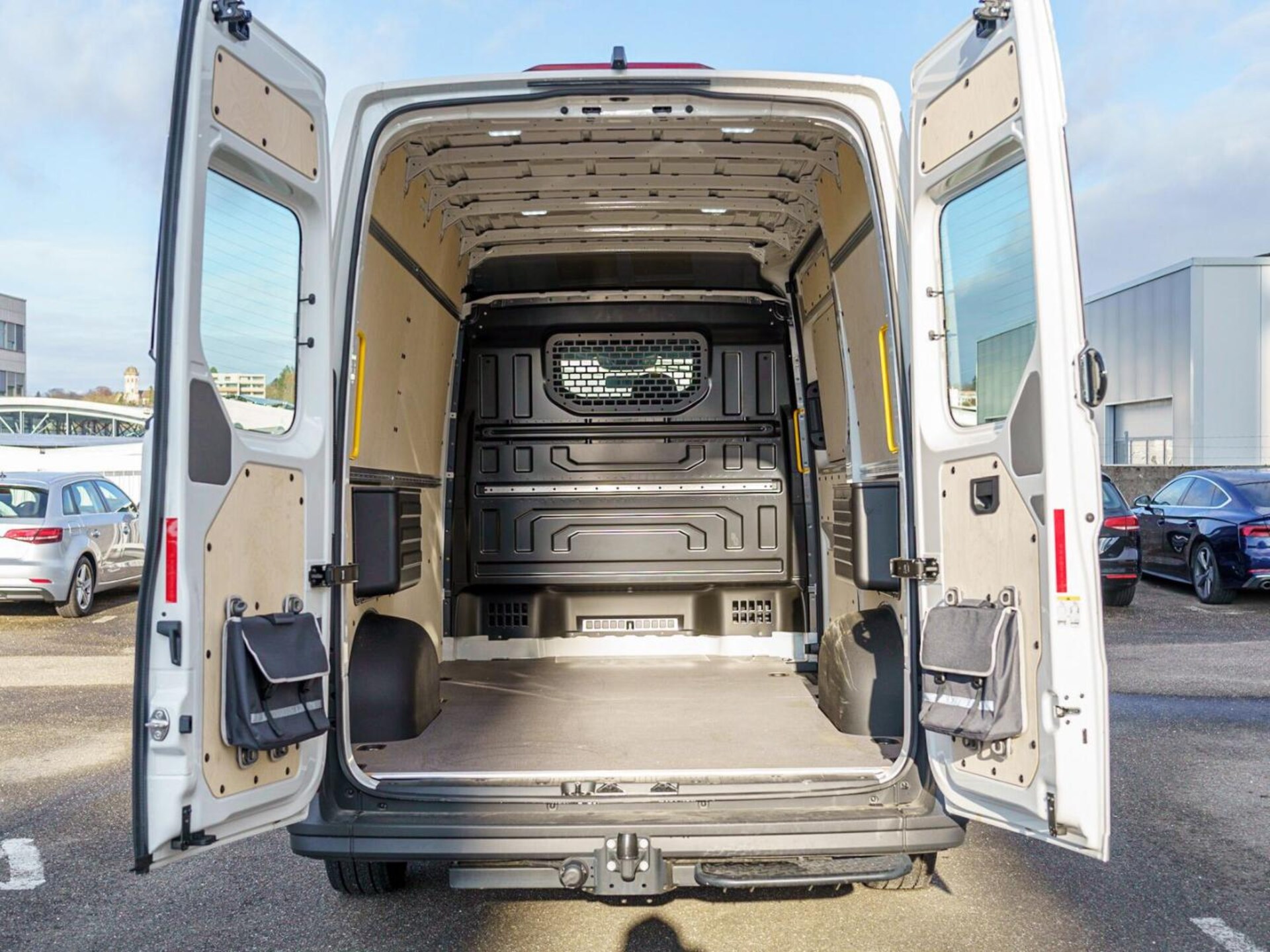 Volkswagen Crafter Kasten mittlerer Radstand