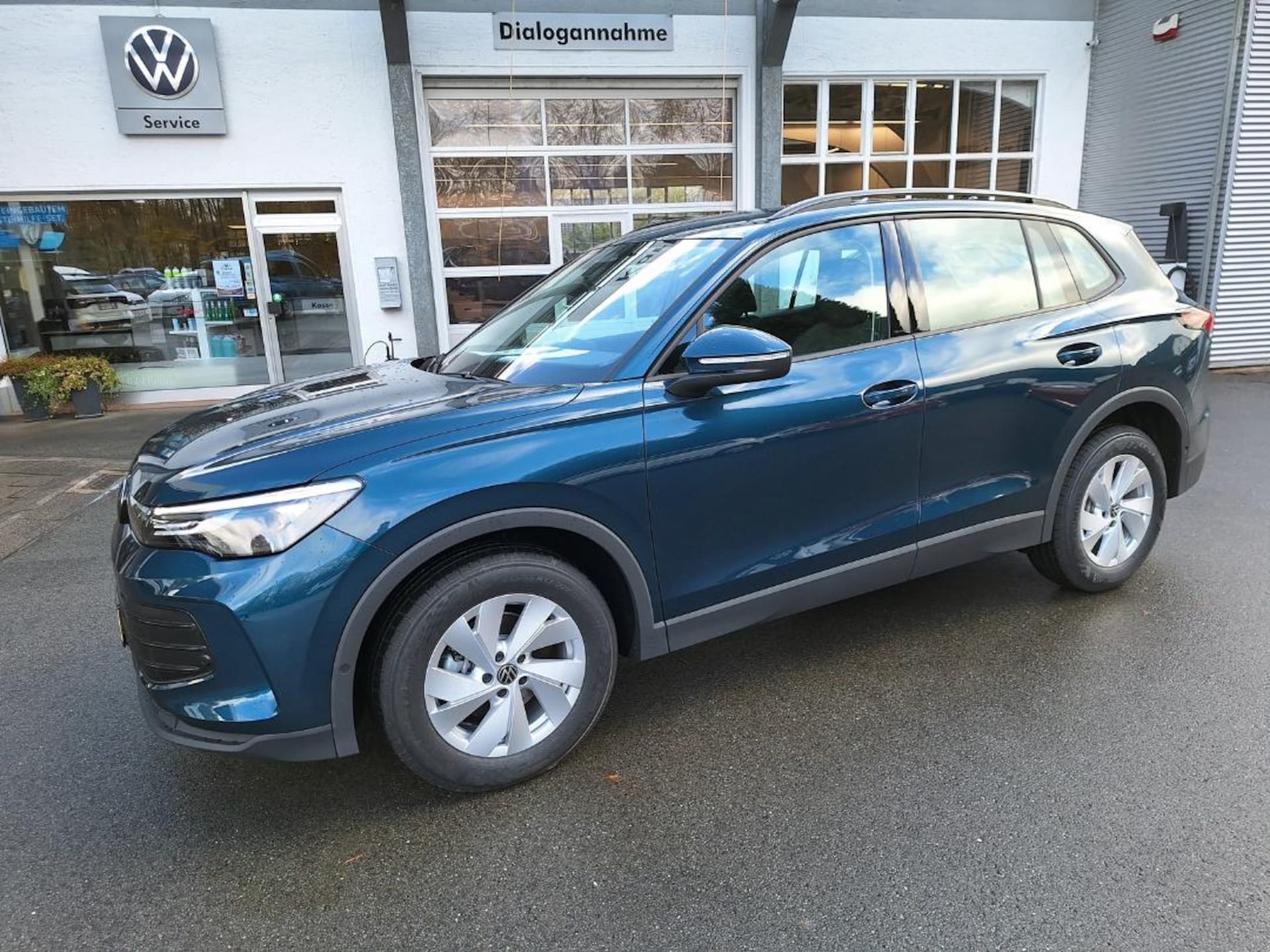 Volkswagen Tiguan Basis-Modell