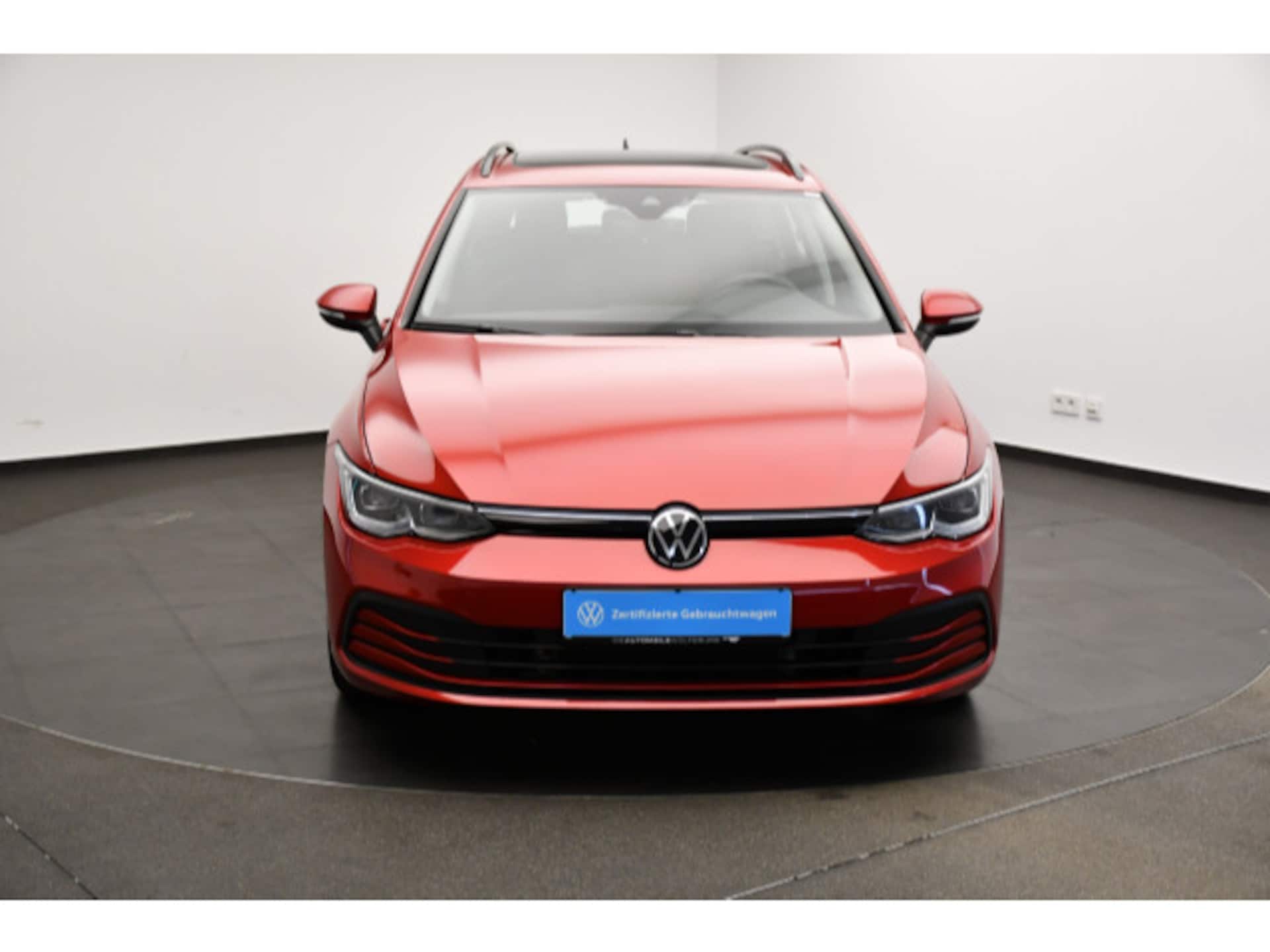 Volkswagen Golf Variant Life