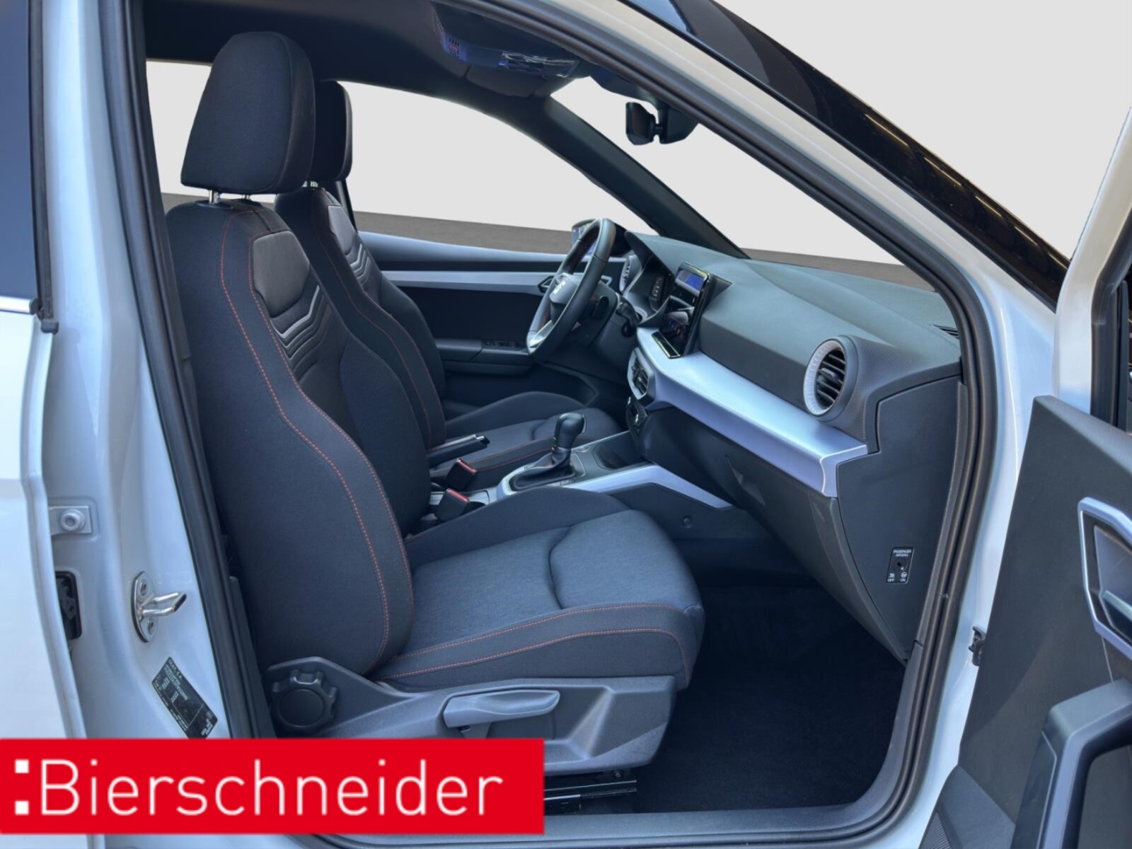 SEAT Arona – Bild 14