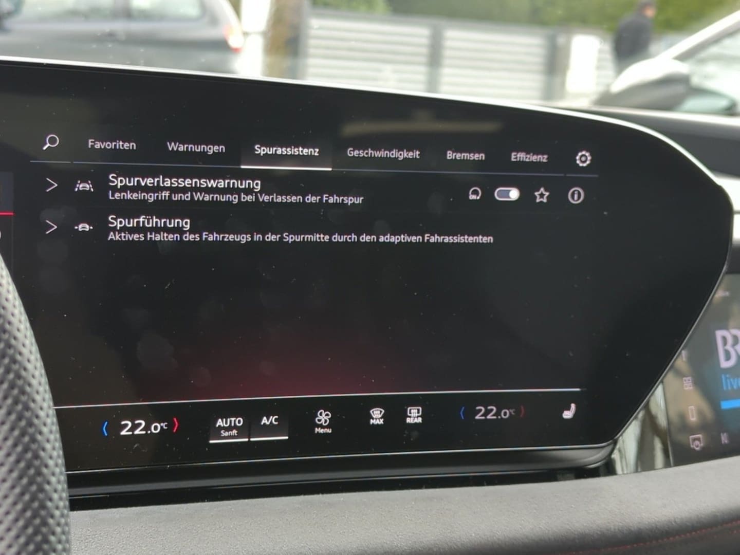 Bild über Audi S6 Avant e-tron e-tron quattro - für weitere Informationen kontaktieren Sie den Audi Partner