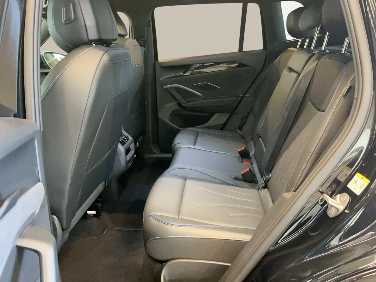 Volkswagen Tiguan – Bild 11