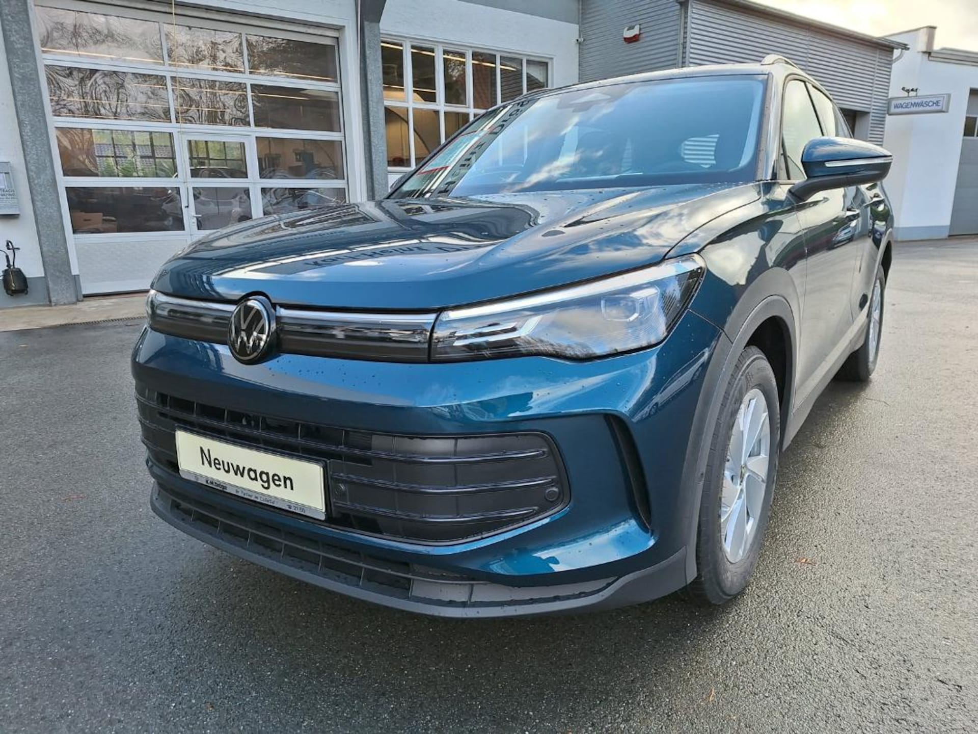 Volkswagen Tiguan Basis-Modell