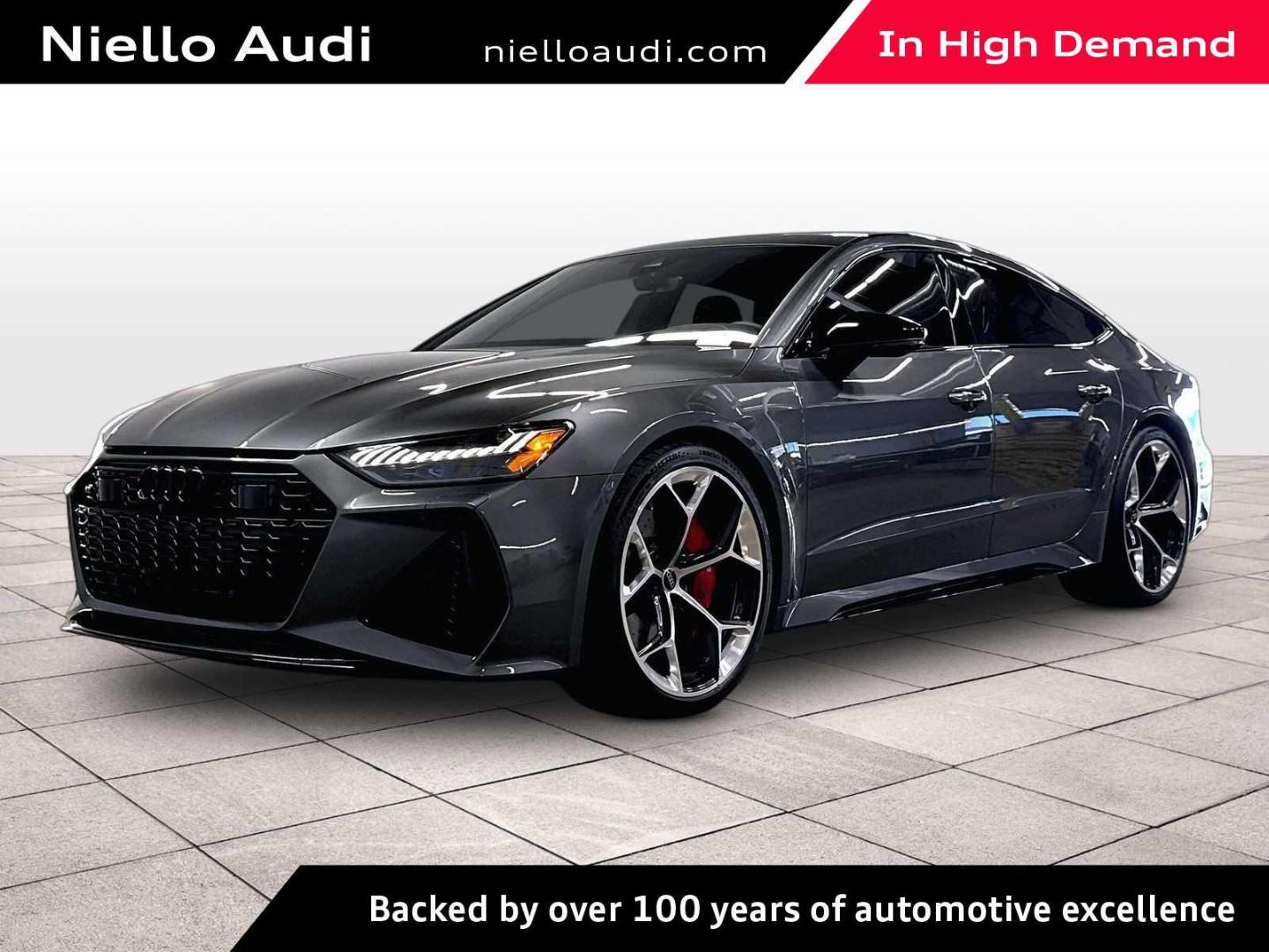 2026 Audi RS7 Performance's photo