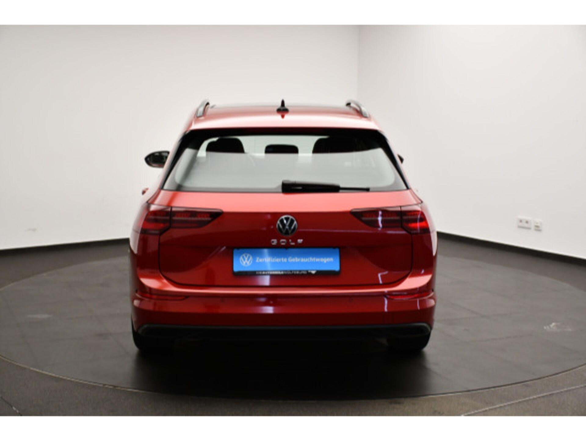 Volkswagen Golf Variant Life