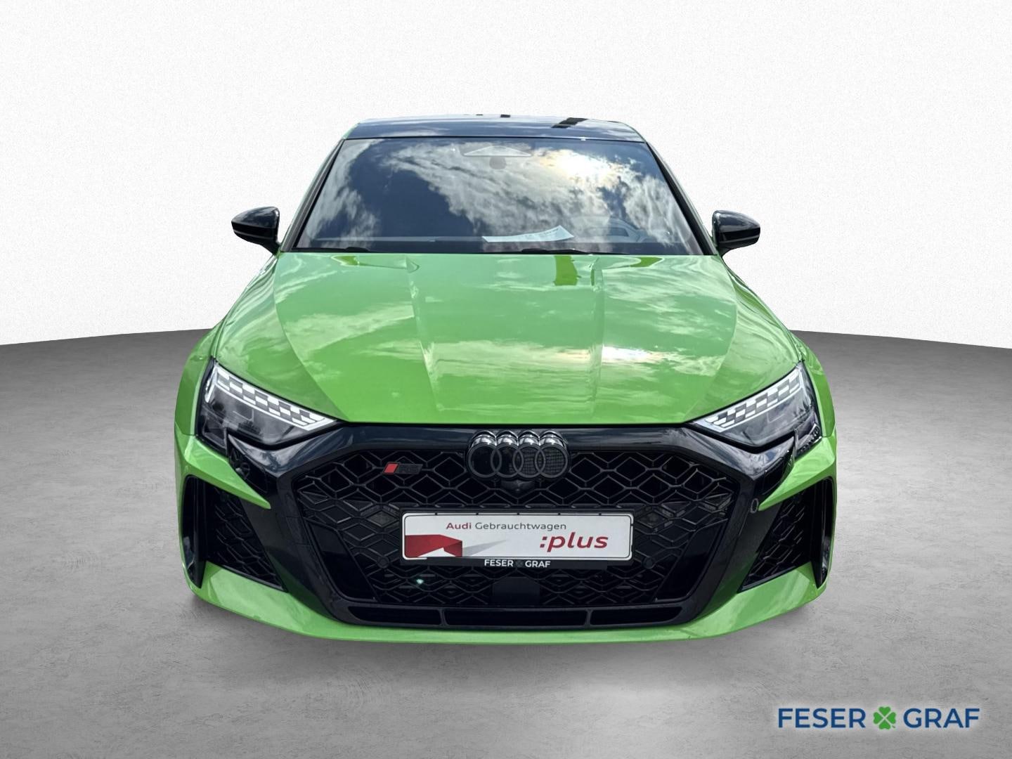 Bild über Audi RS 3 Limousine TFSI quattro 294 kW S tronic - für weitere Informationen kontaktieren Sie den Audi Partner