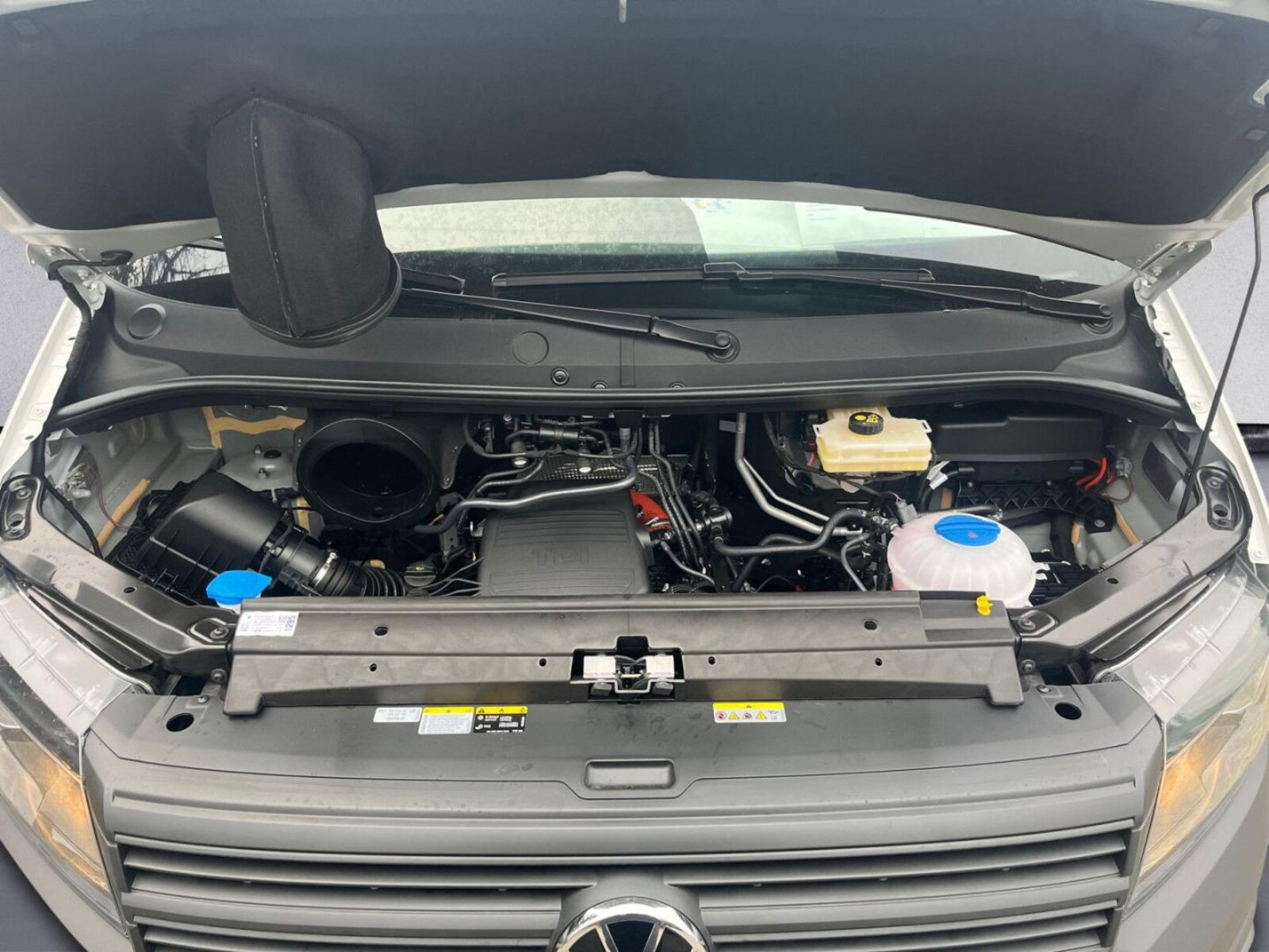 Volkswagen Crafter Kasten mittlerer Radstand – Bild 8