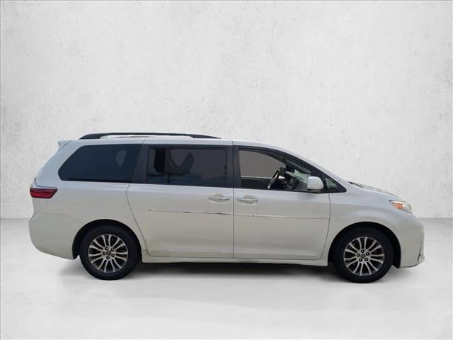 2019 Toyota Sienna