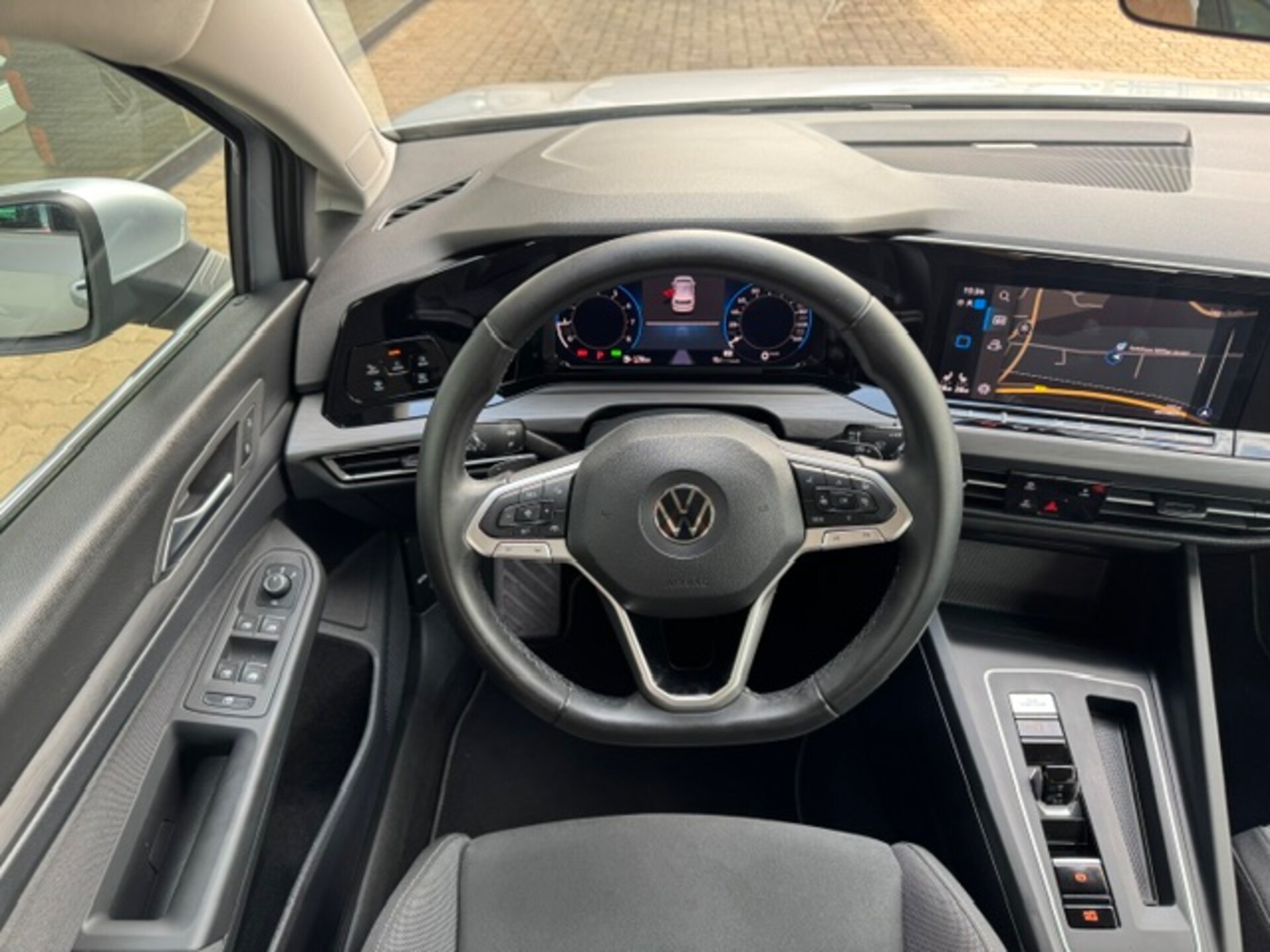 Volkswagen Golf Style