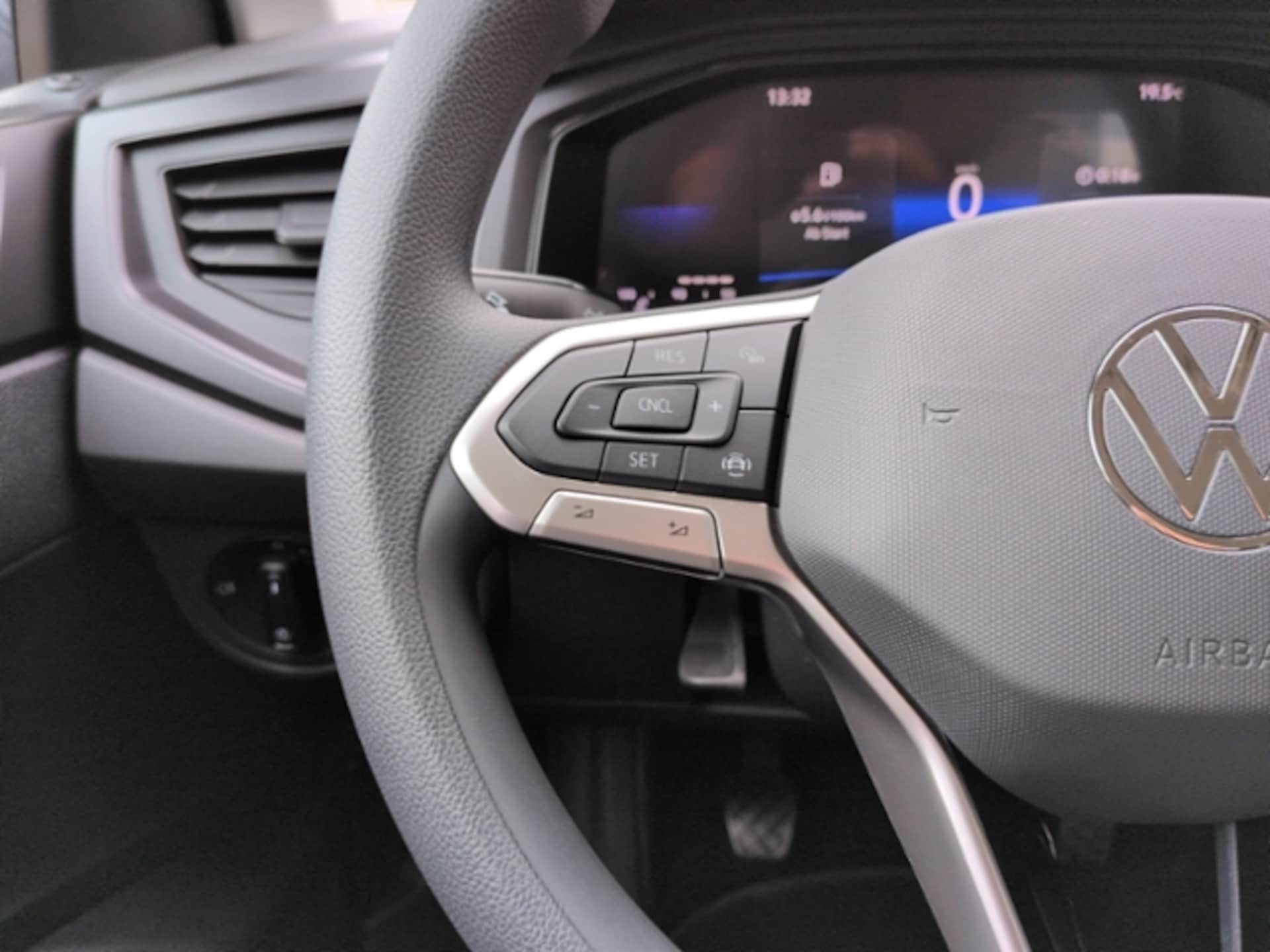 Volkswagen Polo Basis-Modell