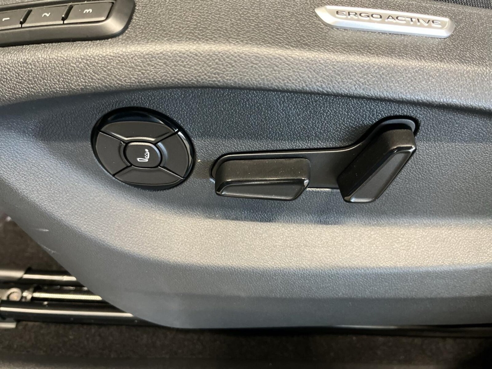 Volkswagen Tiguan – Bild 14