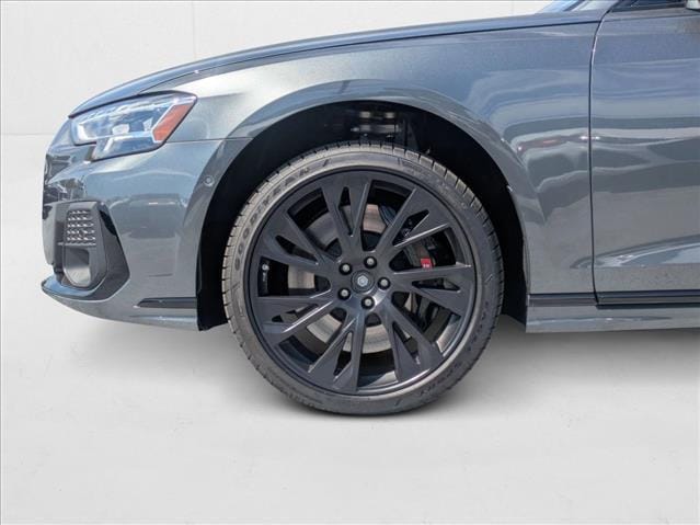 2025 Audi S8 Base - Photo 10