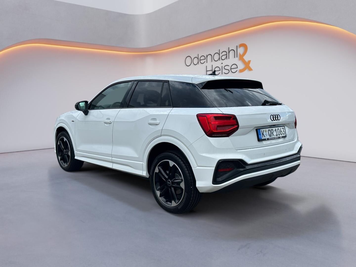 Bild über Audi Q2 S line 35 TFSI S tronic - für weitere Informationen kontaktieren Sie den Audi Partner