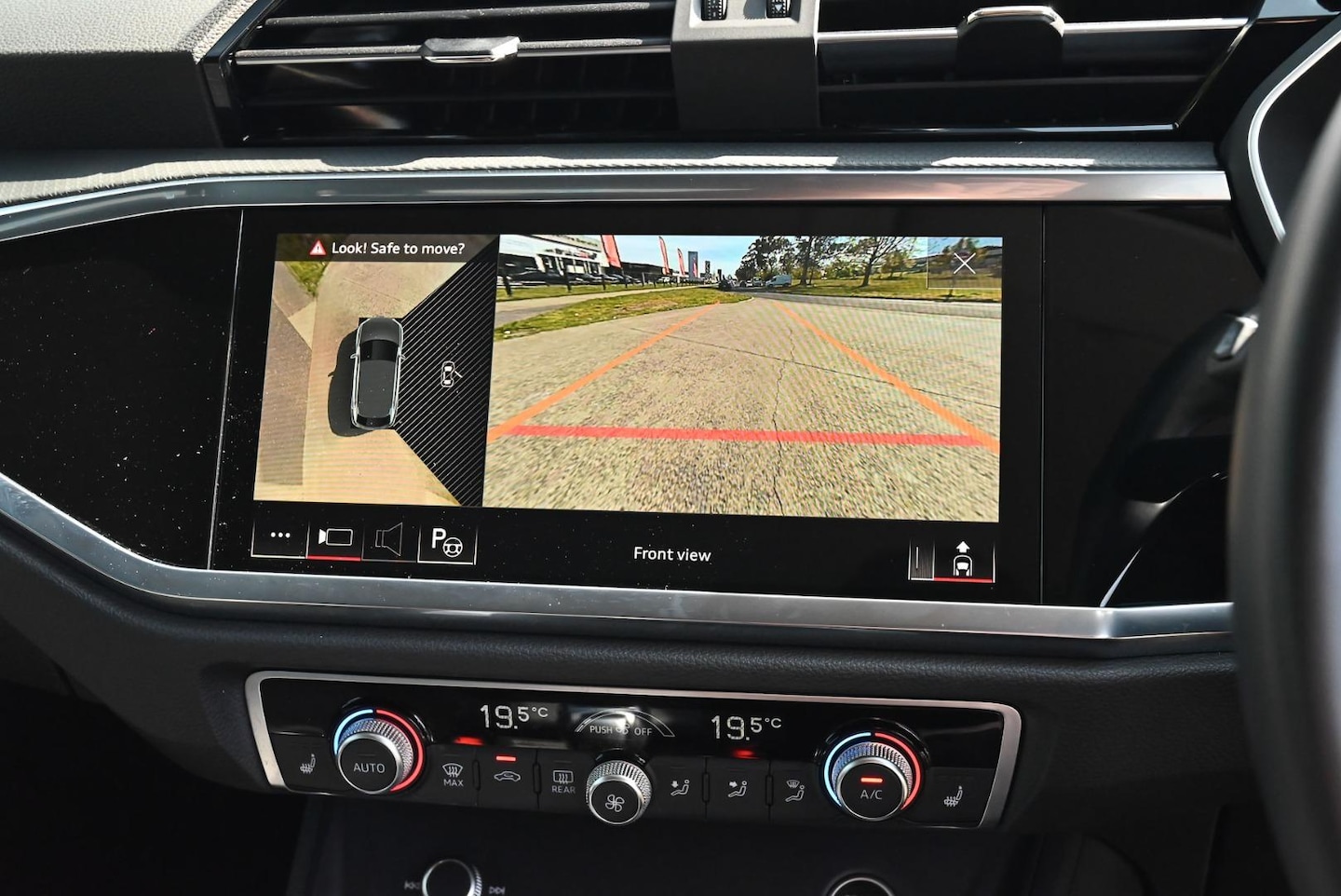 Image about Audi Q3 Sportback 35 TFSI S tronic