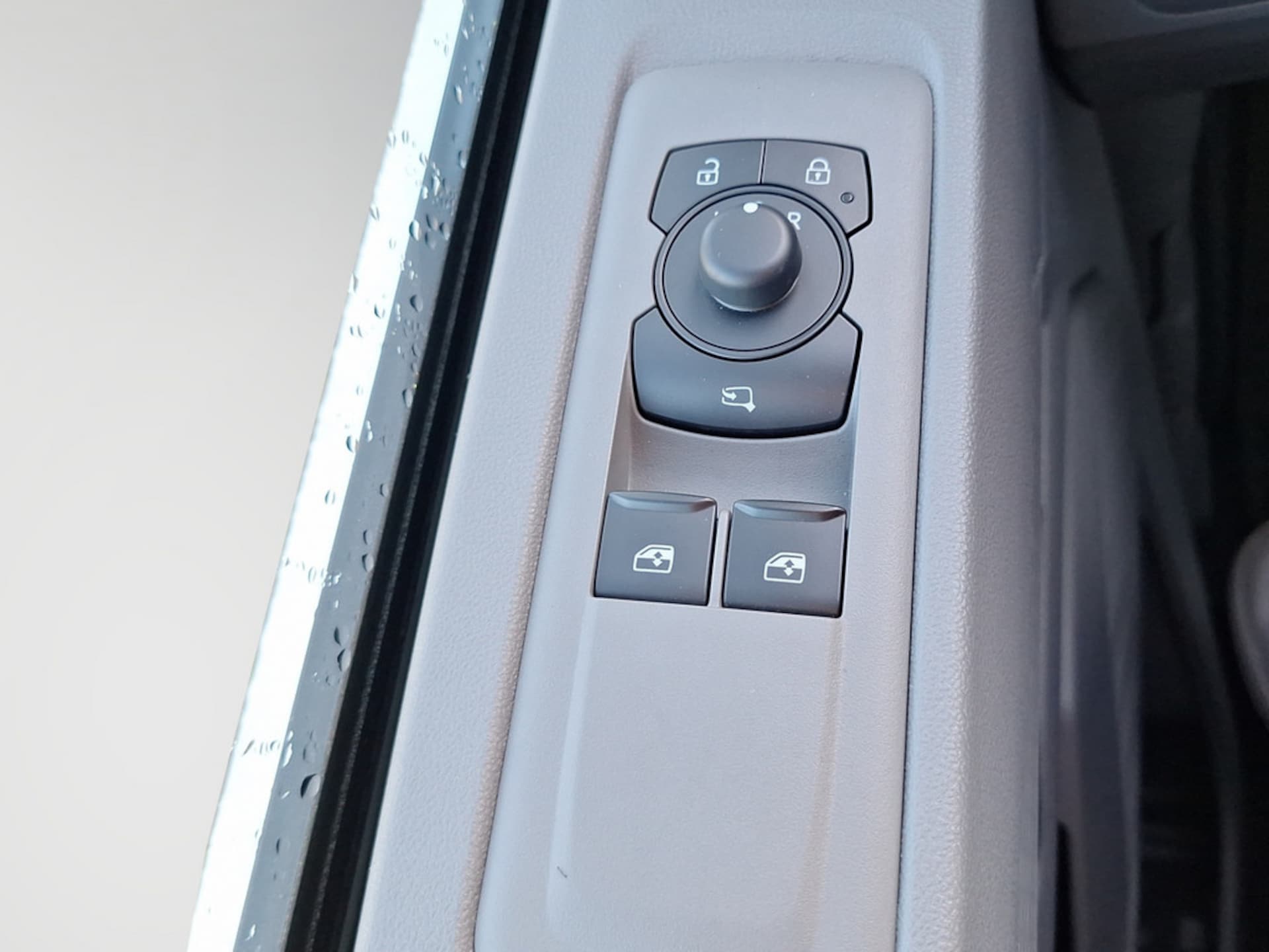 Volkswagen Transporter Kasten kurzer Radstand