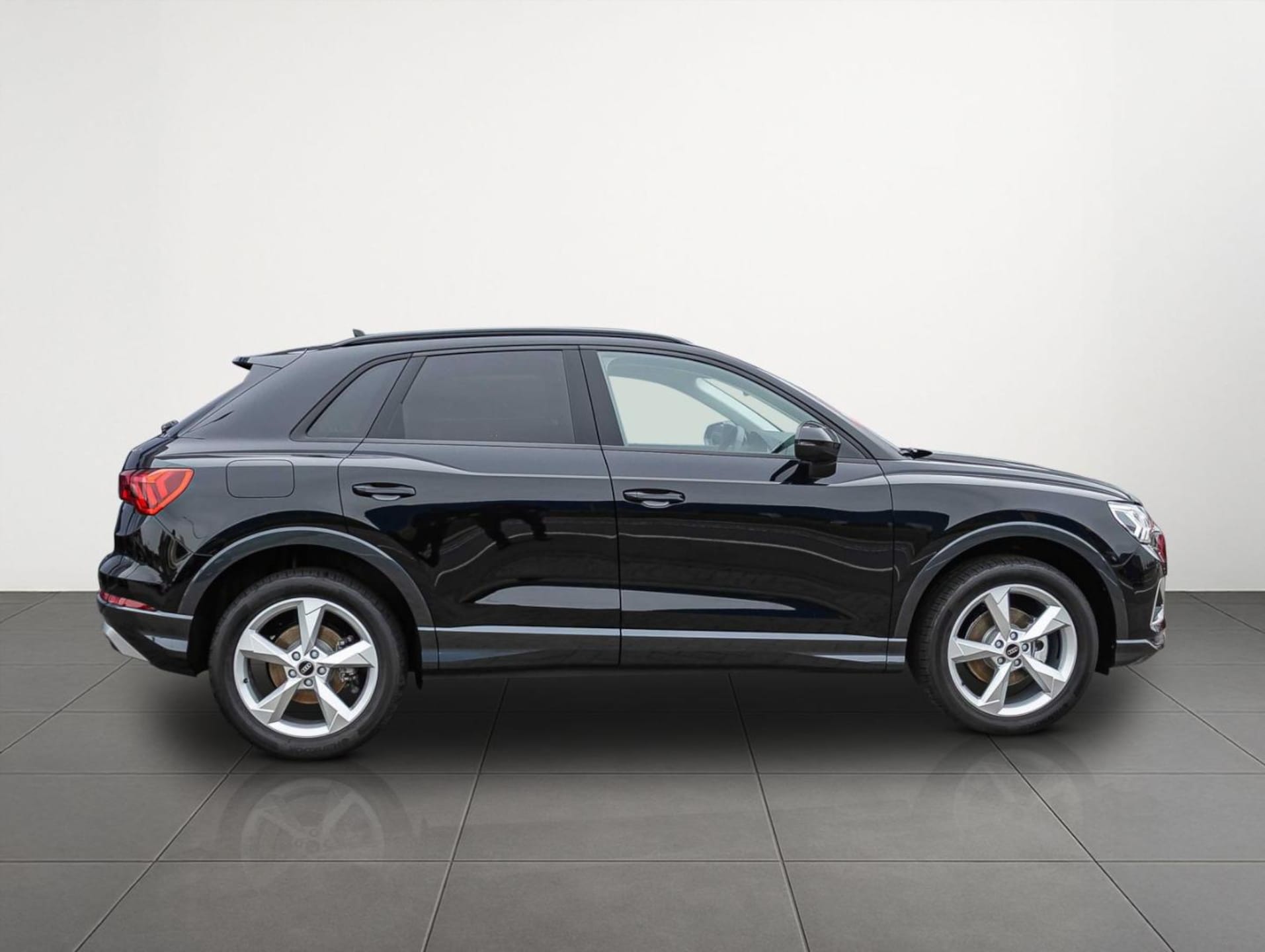 Audi Q3 SUV advanced
