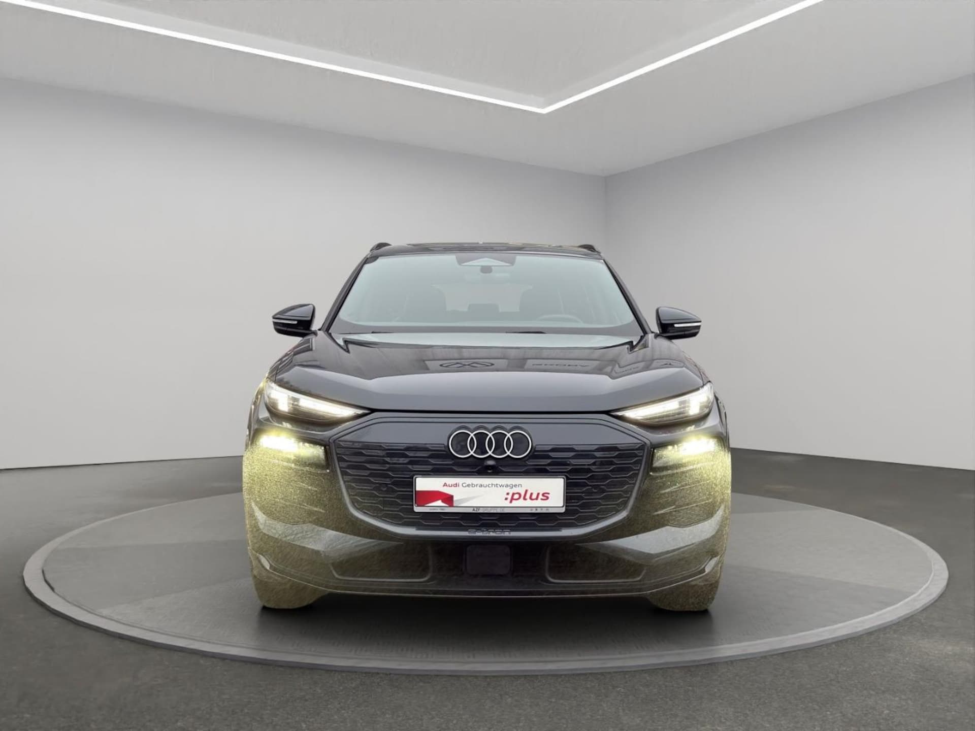 Audi Q6 SUV e-tron