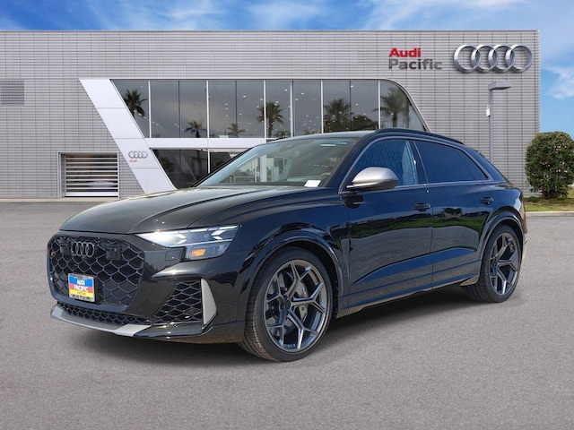 2026 Audi RS Q8 SUV performance