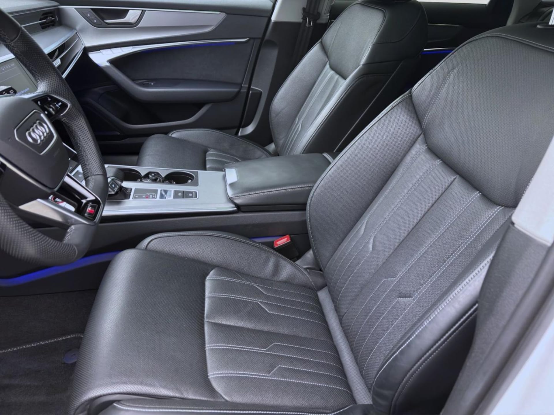 Audi S6 Avant
