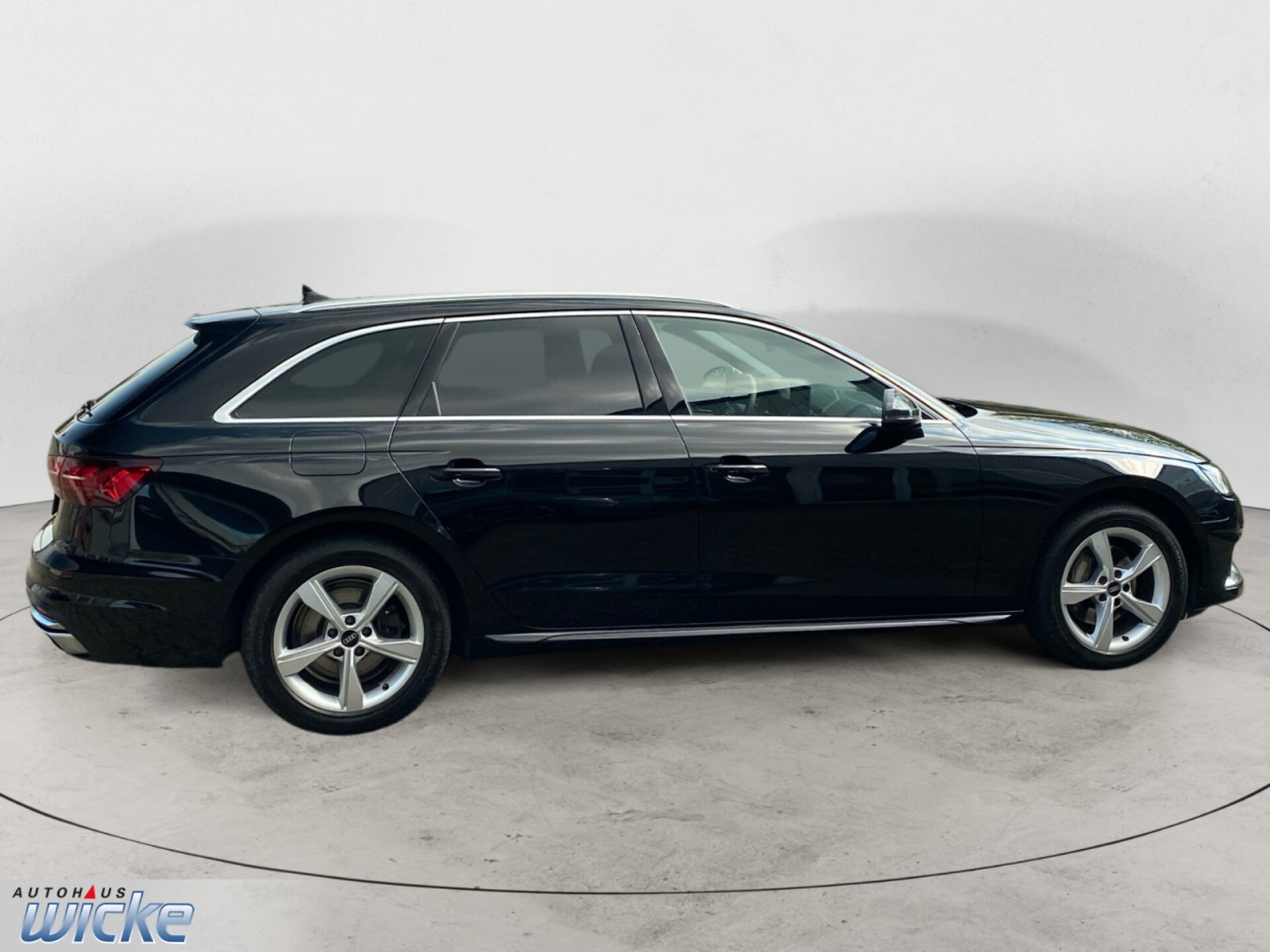 Audi A4 Avant Advanced